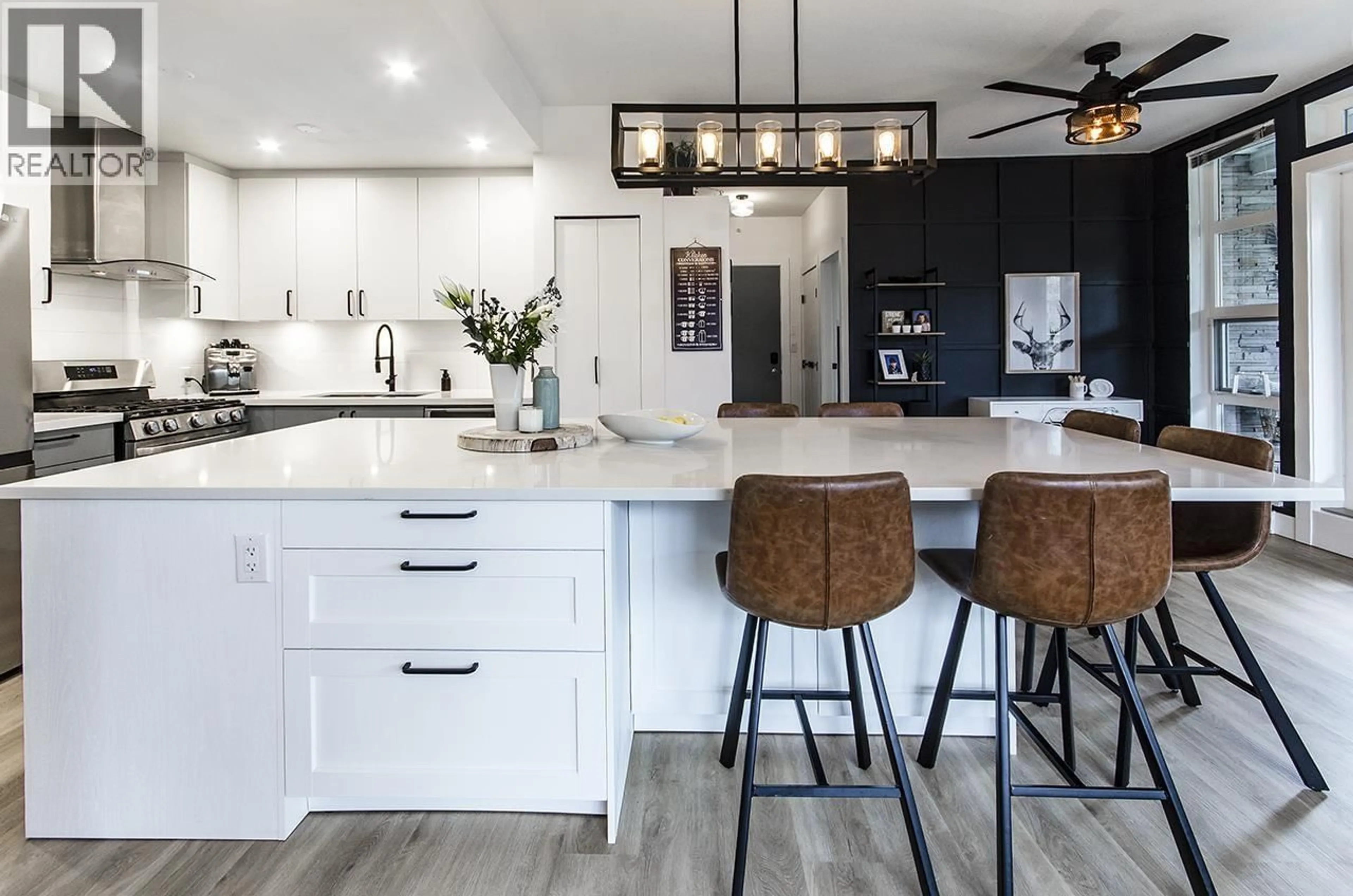 Open concept kitchen, unknown for 102 - 3602 ALDERCREST DRIVE, North Vancouver British Columbia V7G0A2