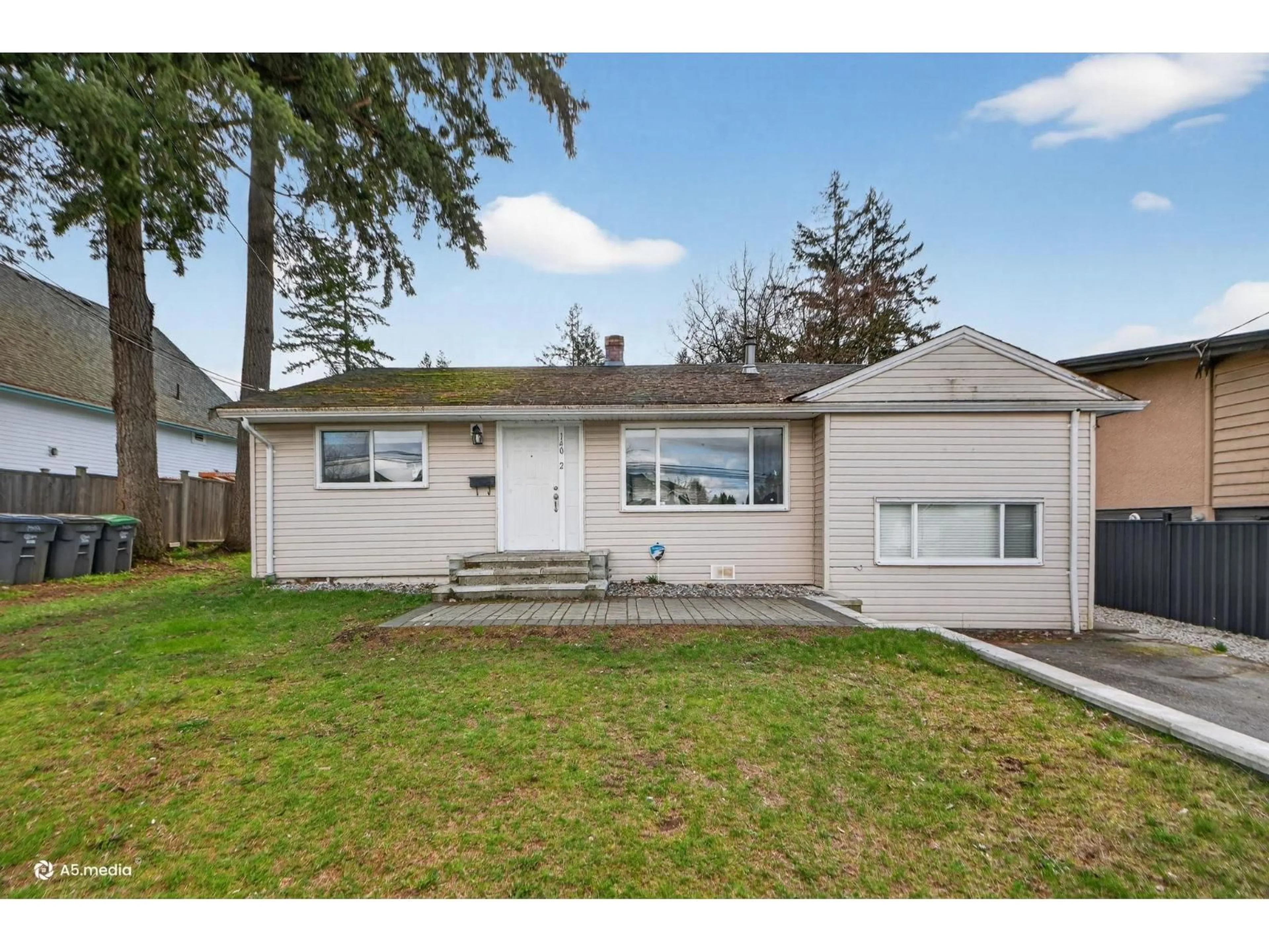 Home with vinyl exterior material, street for 14032 GROSVENOR ROAD, Surrey British Columbia V3R5G5