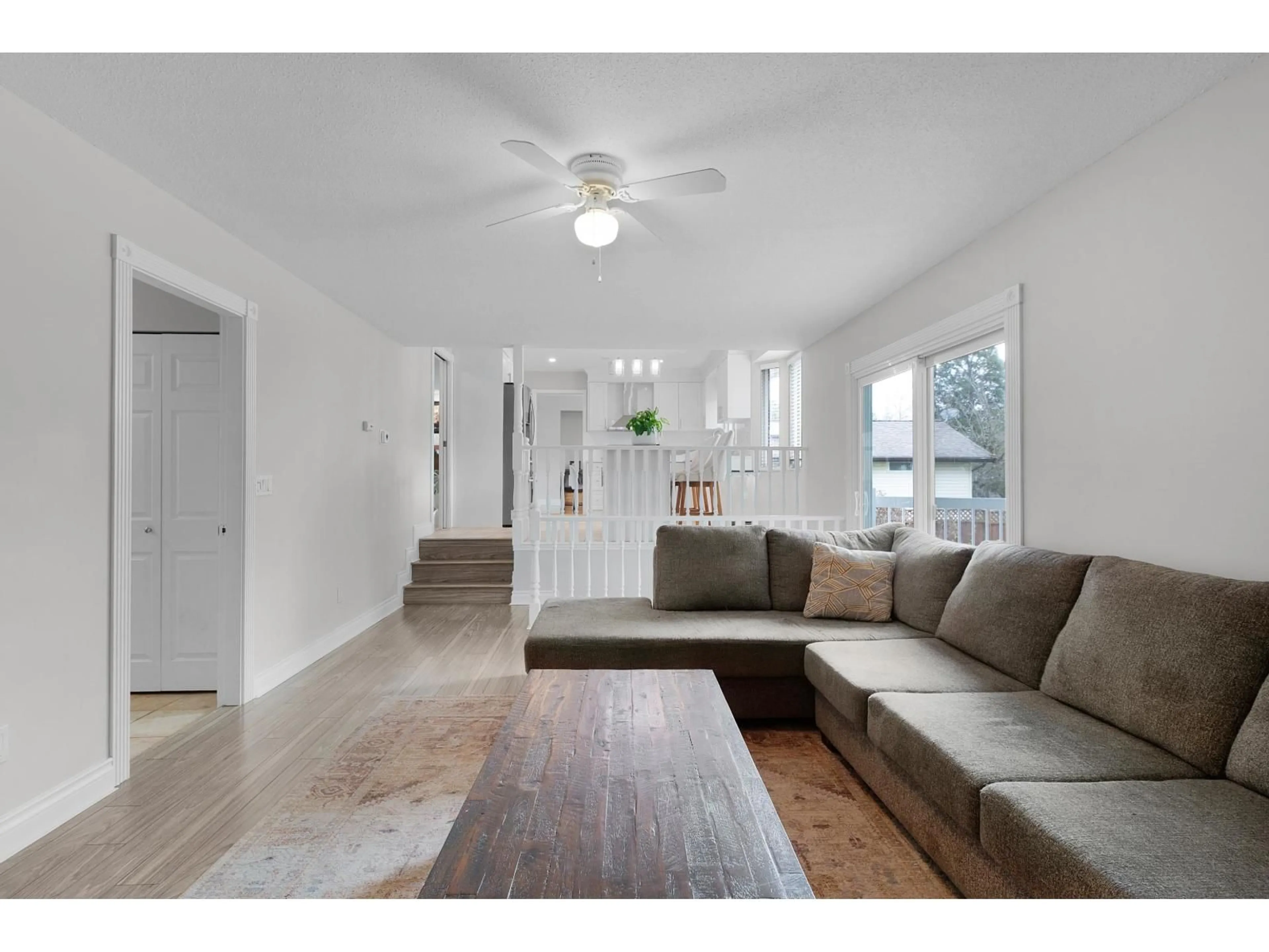 Living room with furniture, unknown for 18166 54 AVENUE, Surrey British Columbia V3S7Z1