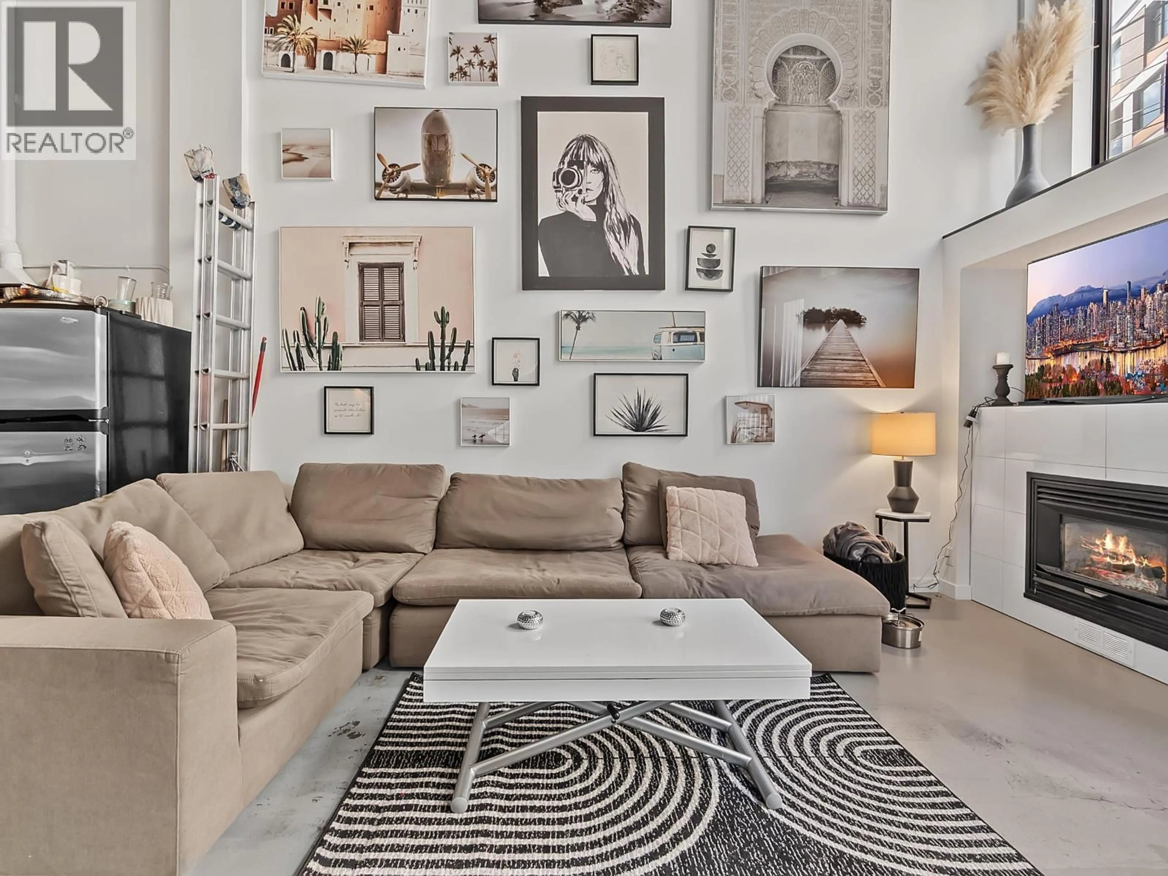 Living room with furniture, unknown for 205 - 234 5TH AVENUE, Vancouver British Columbia V5T1H3