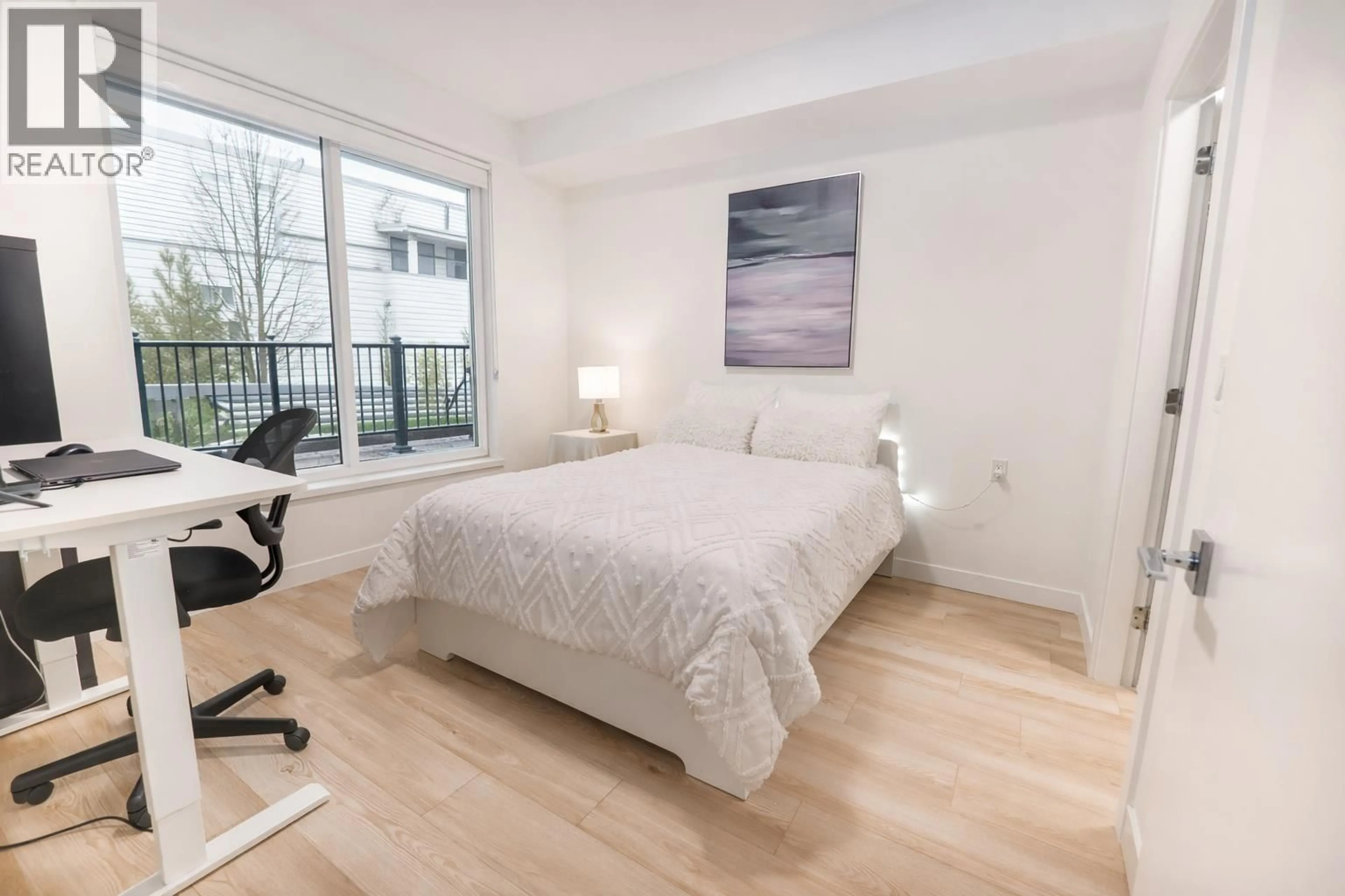 A pic of a room for 105 - 11913 BURNETT STREET, Maple Ridge British Columbia V2X4N1