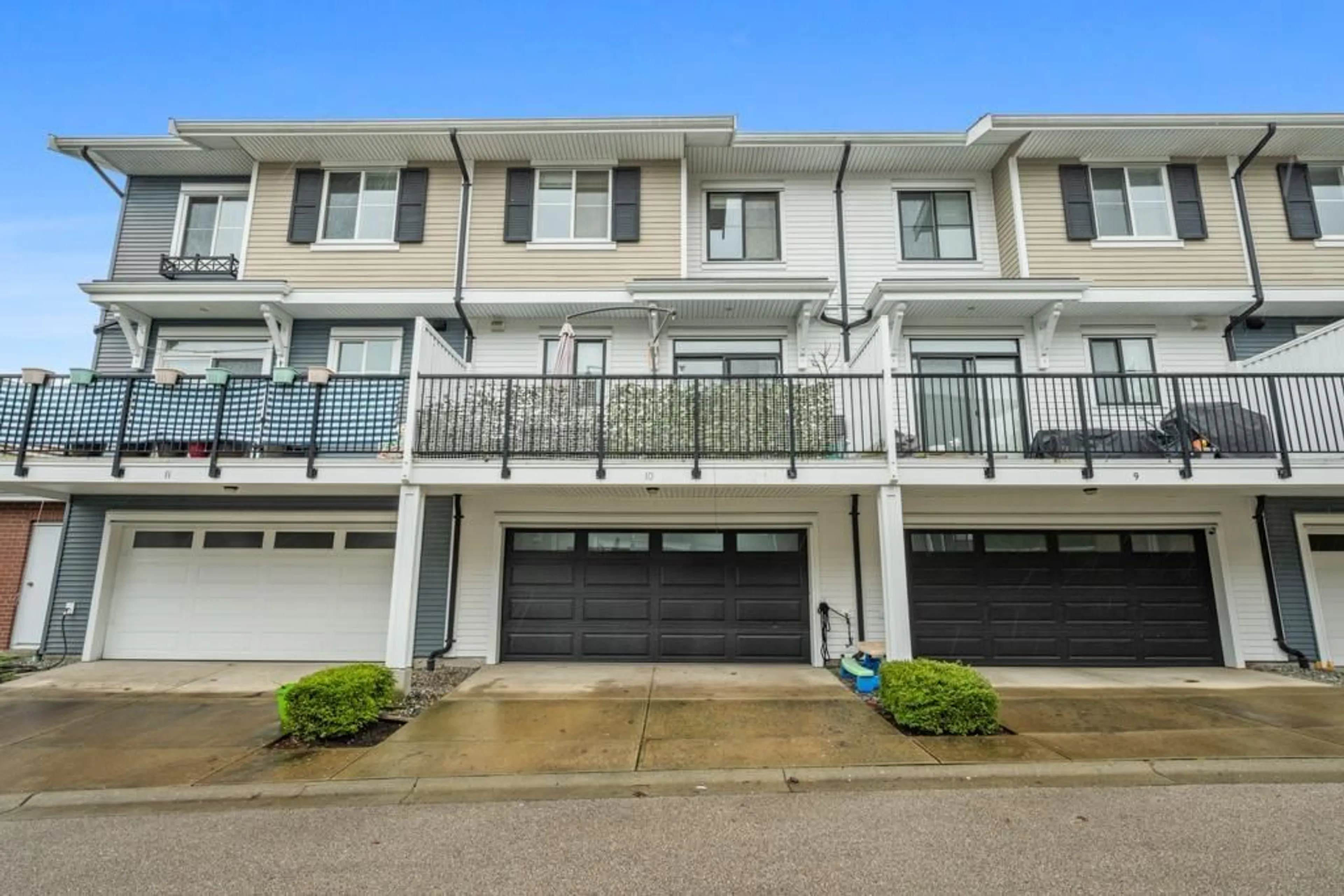 Unknown for 10 - 10735 84 AVENUE, Delta British Columbia V4C0C7