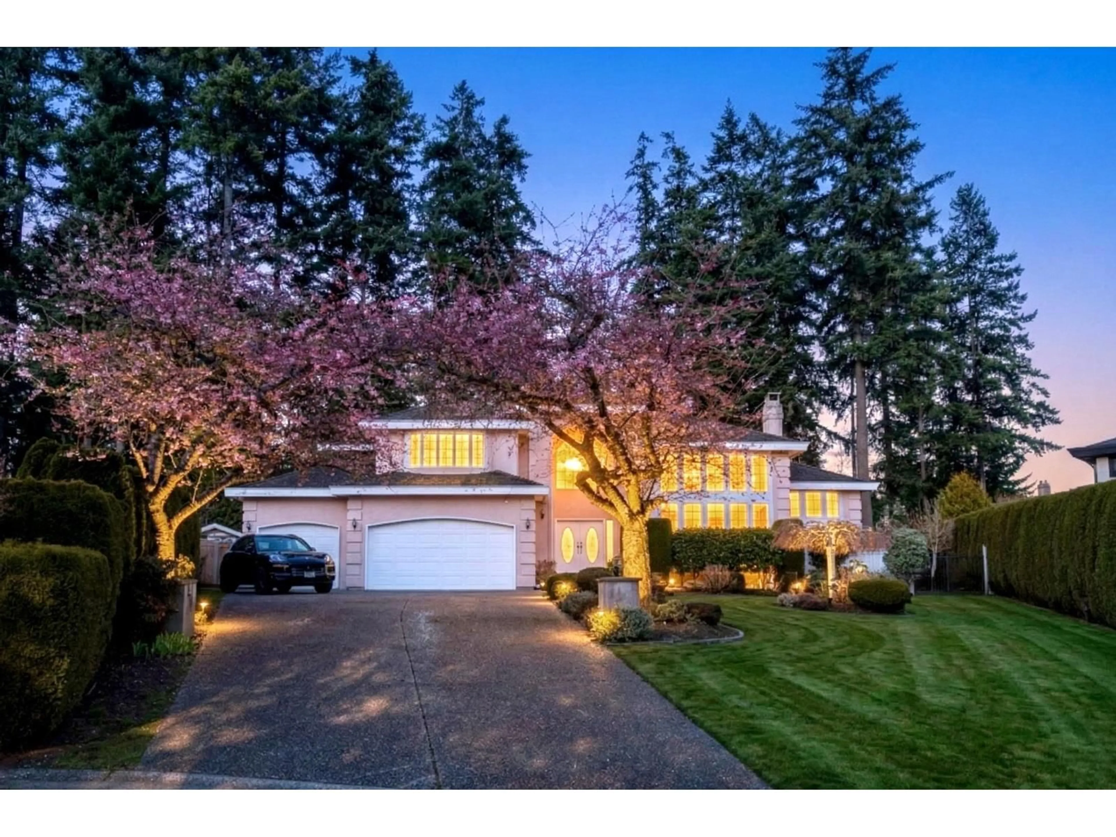 Unknown for 5778 125A STREET, Surrey British Columbia V3X3G8
