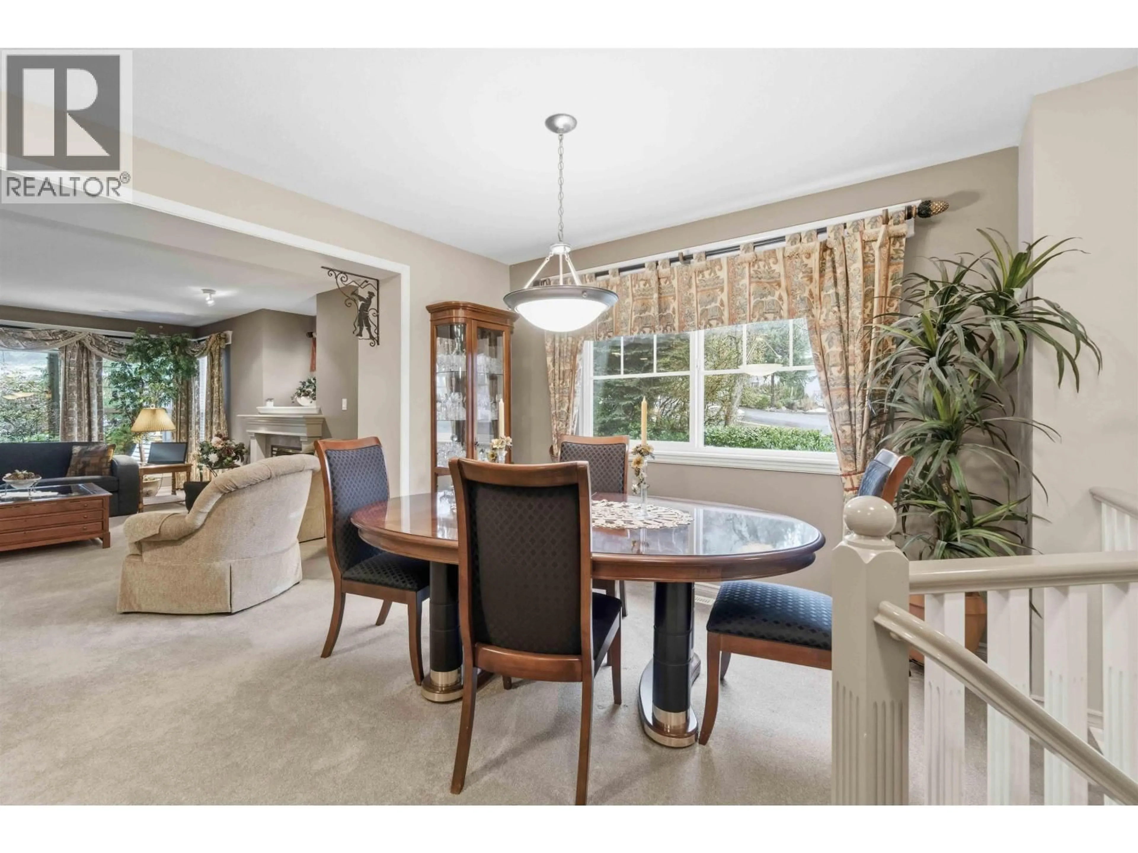 Dining room, ceramic/tile floor for 1 - 3300 PLATEAU BOULEVARD, Coquitlam British Columbia V3E3L6