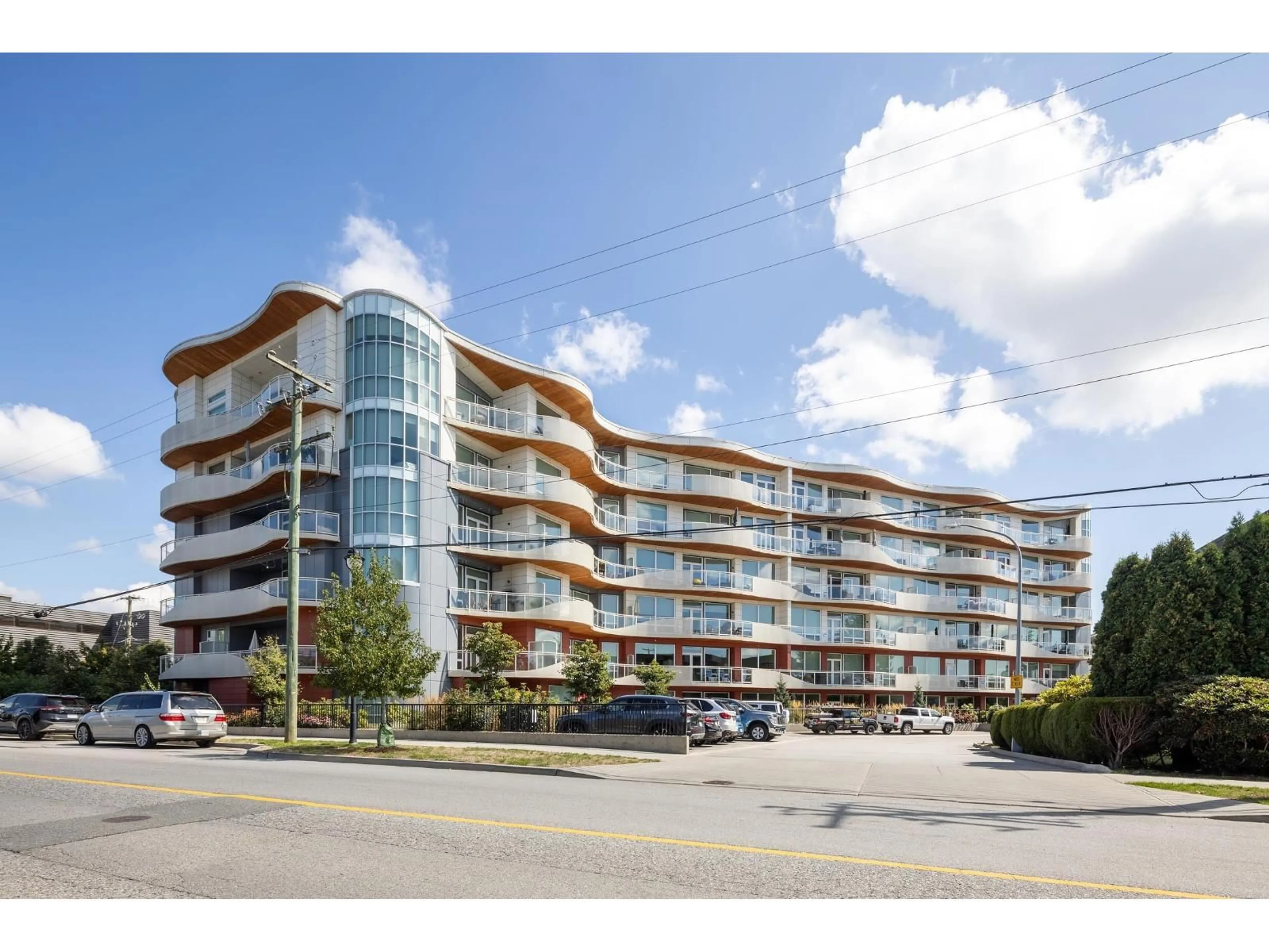 Blurry image for 502 - 20416 PARK AVENUE, Langley British Columbia V3A0N2