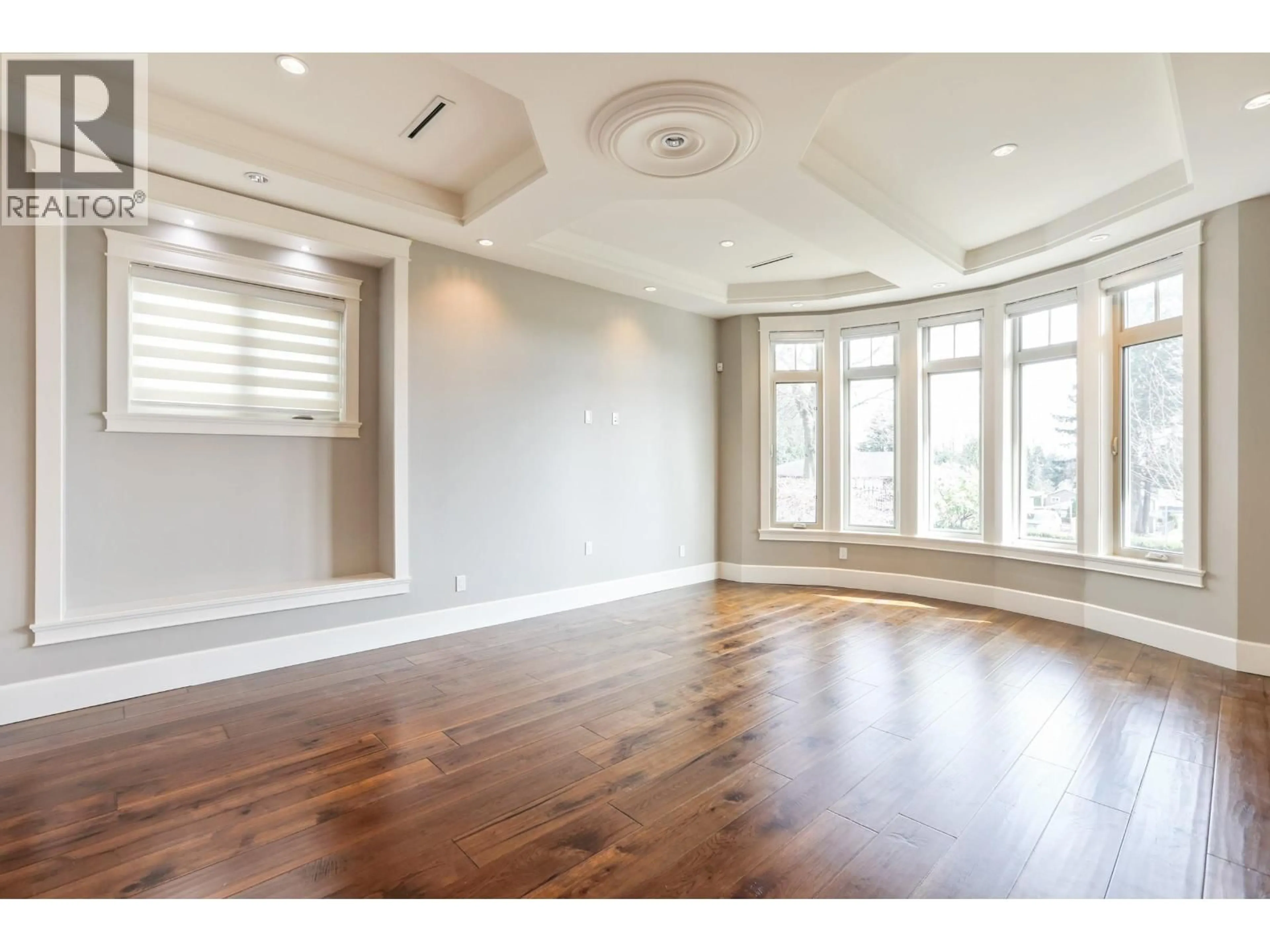 A pic of a room for 7525 13TH AVENUE, Burnaby British Columbia V3N2E3