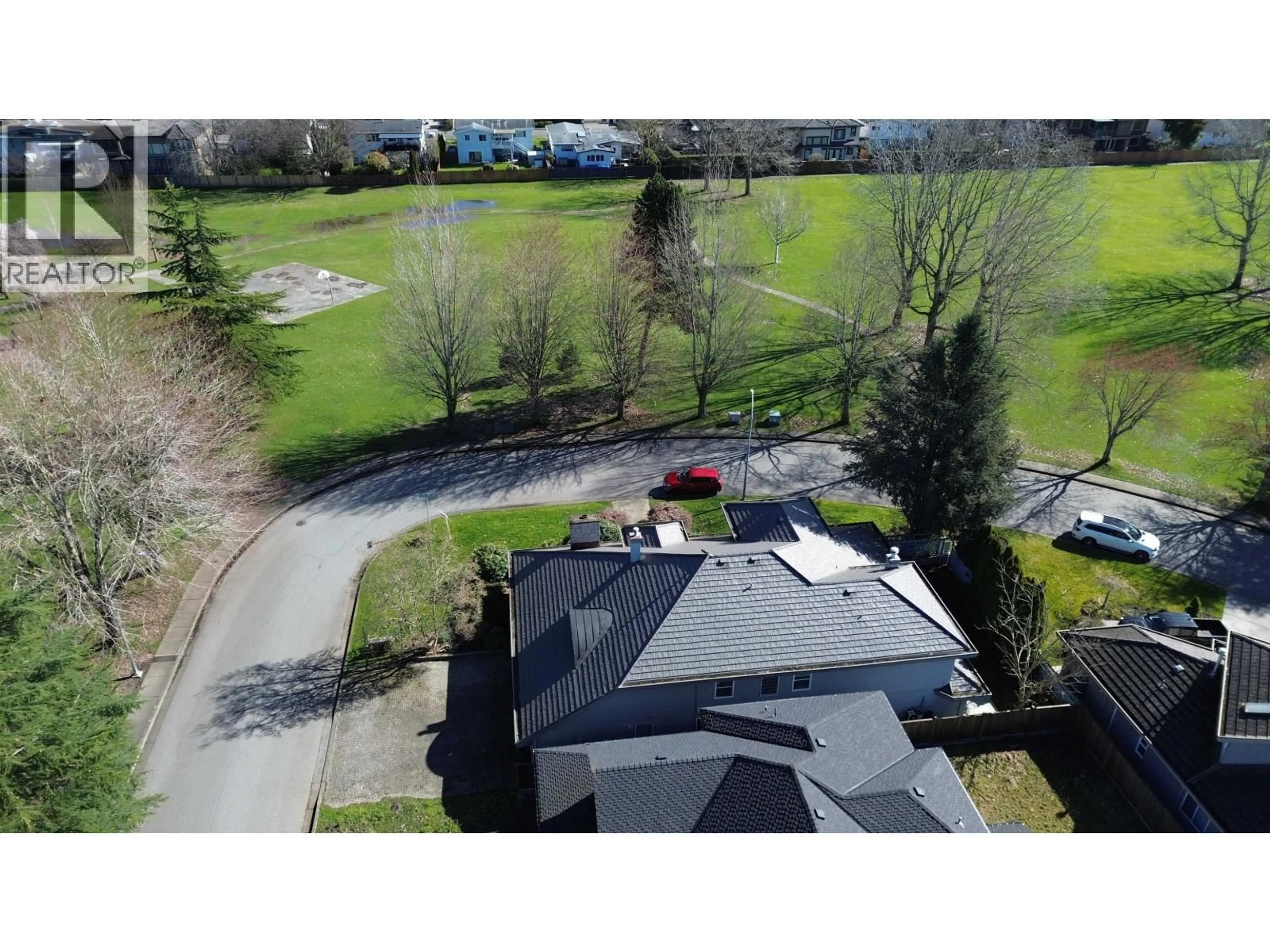 A pic from outside/outdoor area/front of a property/back of a property/a pic from drone, street for 7215 FROBISHER DRIVE, Richmond British Columbia V7C4P8