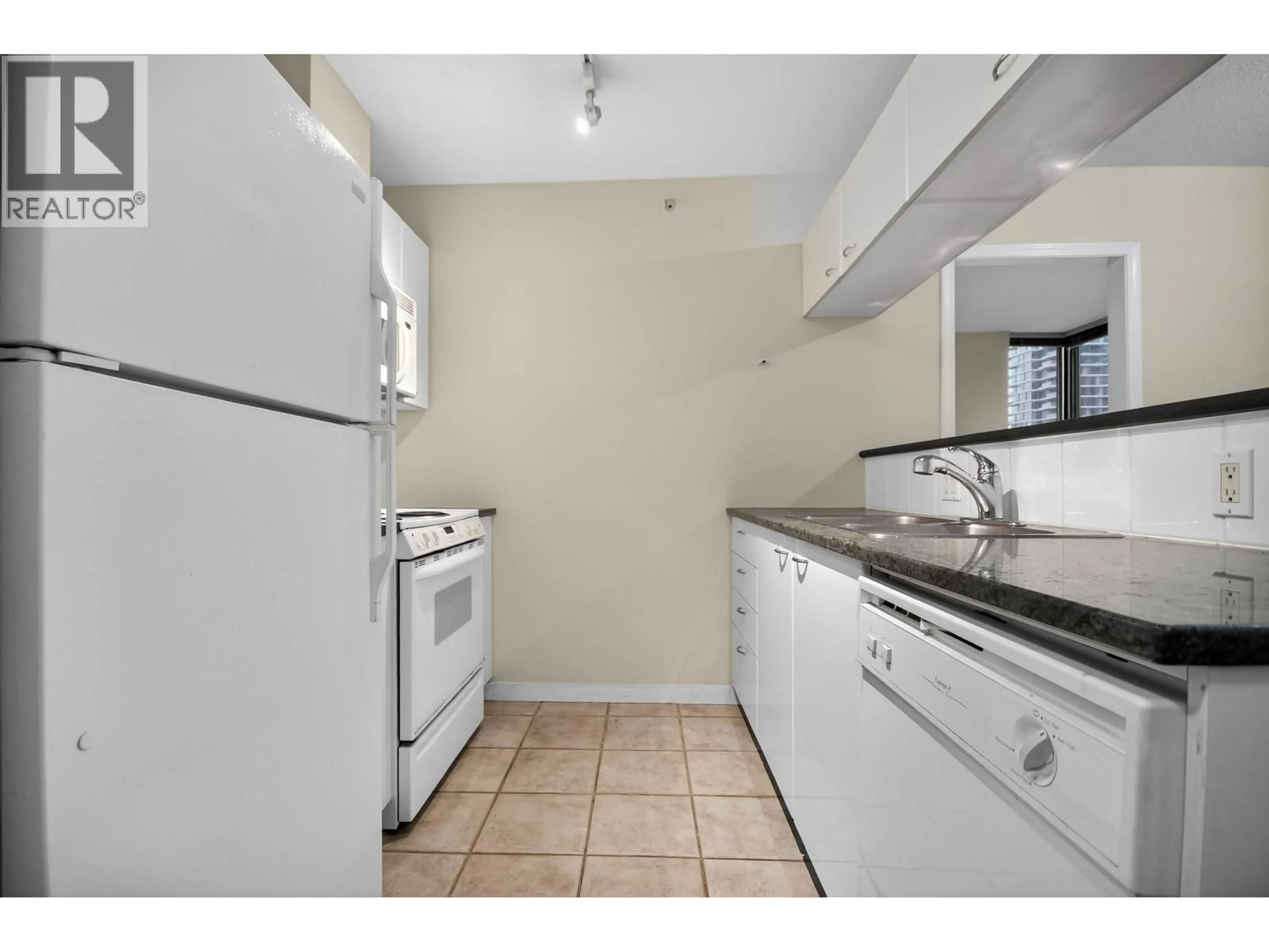 Standard kitchen, unknown for 801 - 1367 ALBERNI STREET, Vancouver British Columbia V6E4R9