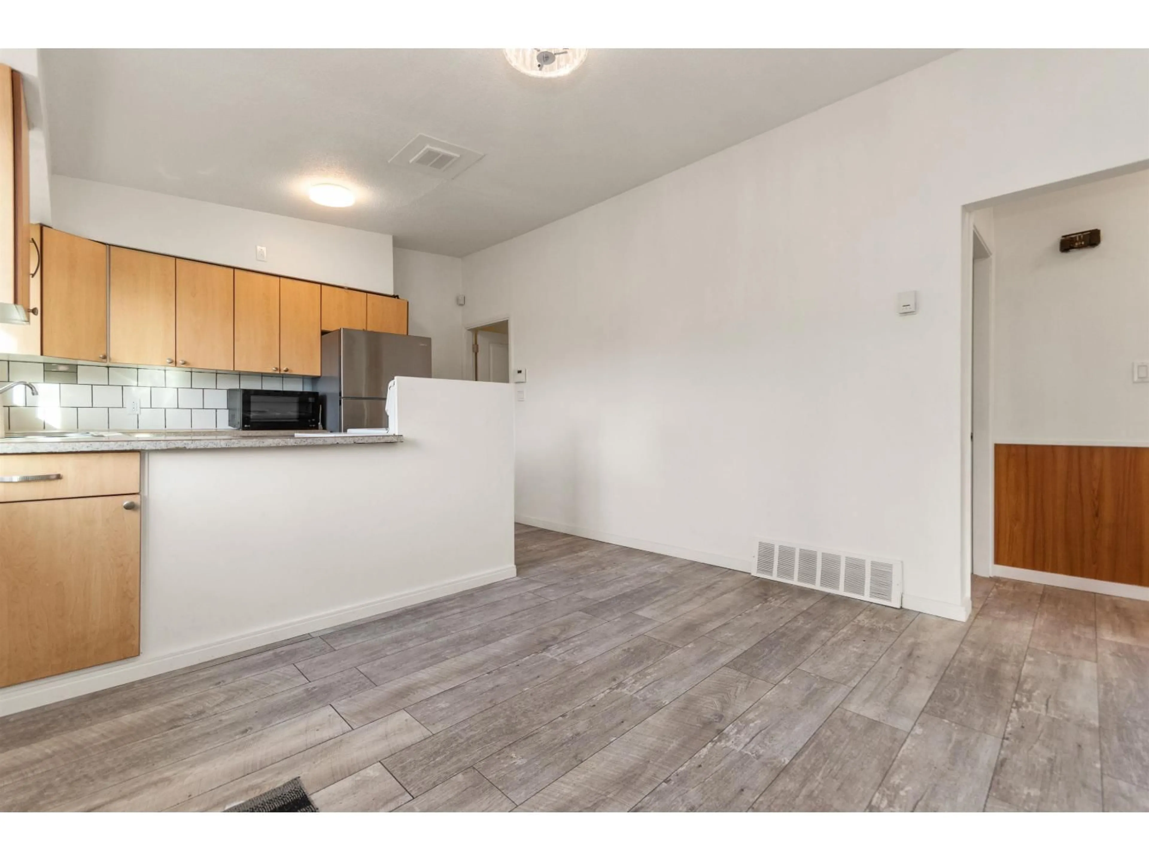 A pic of a room for 9410 CORBOULD STREET, Chilliwack British Columbia V2P3Z9