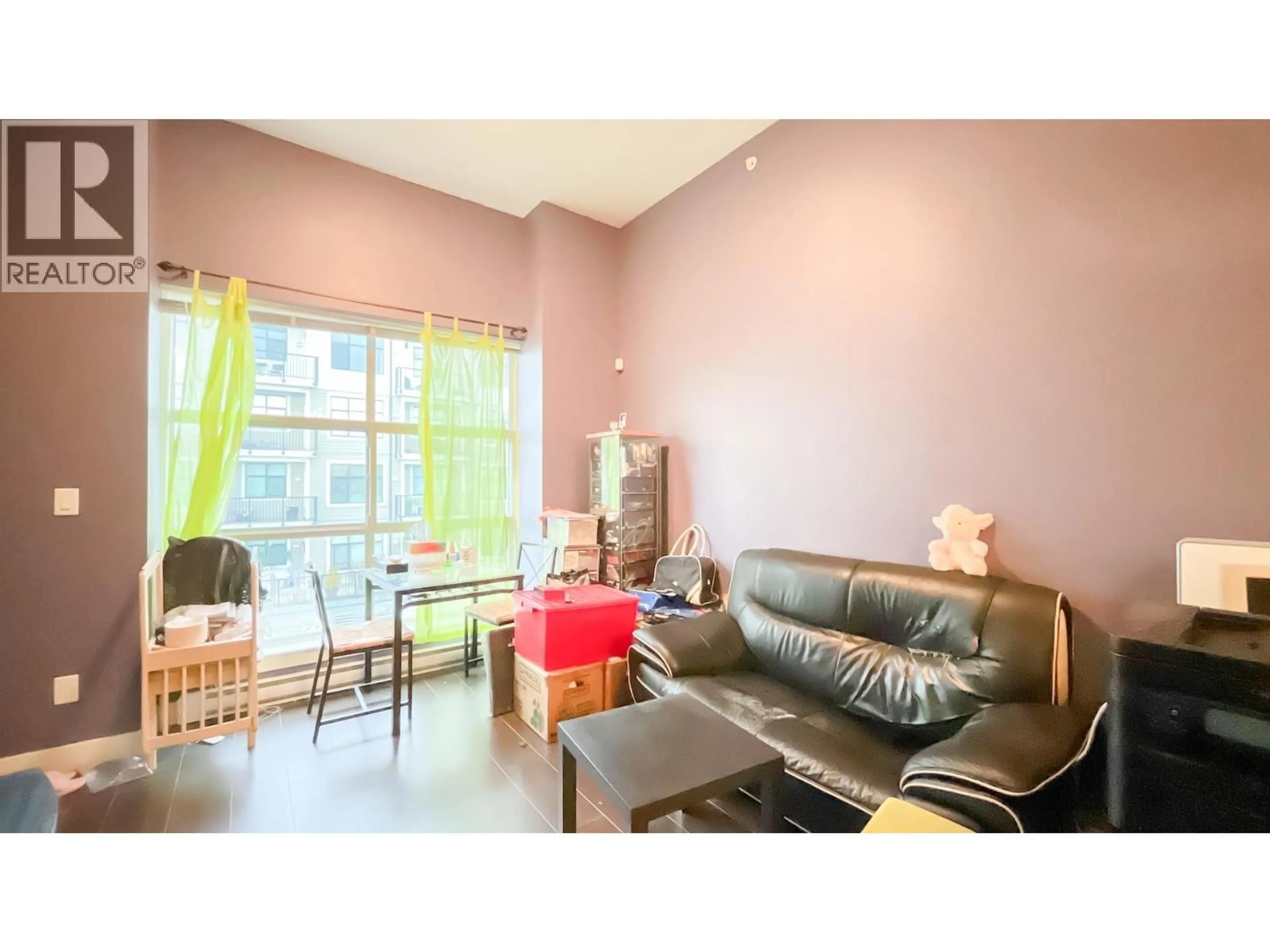 Living room with furniture, unknown for 405 - 827 RODERICK AVENUE, Coquitlam British Columbia V3K0E3