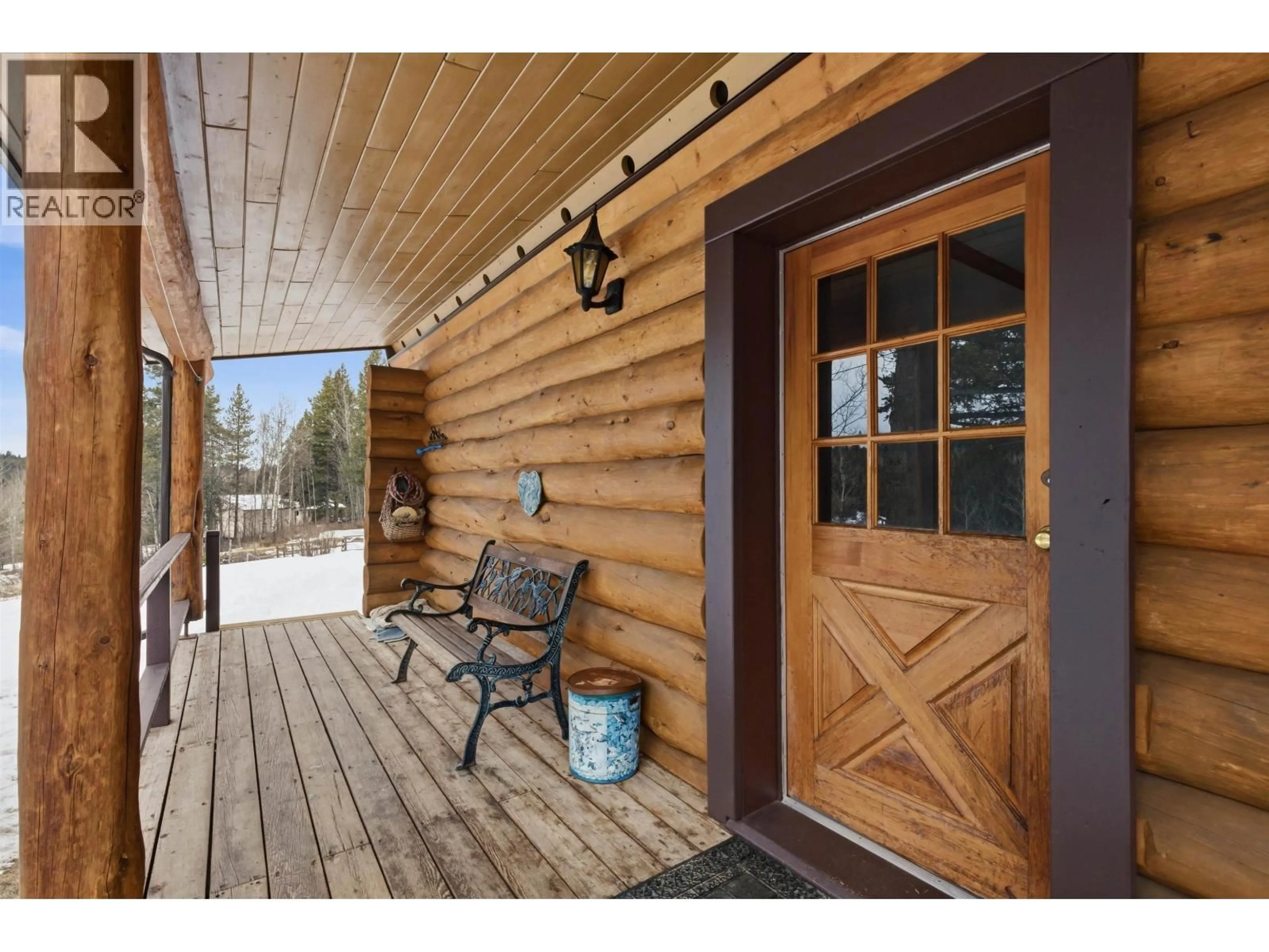 Indoor entryway for 2815 PIONEER CRESCENT, 150 Mile House British Columbia V0K2G0