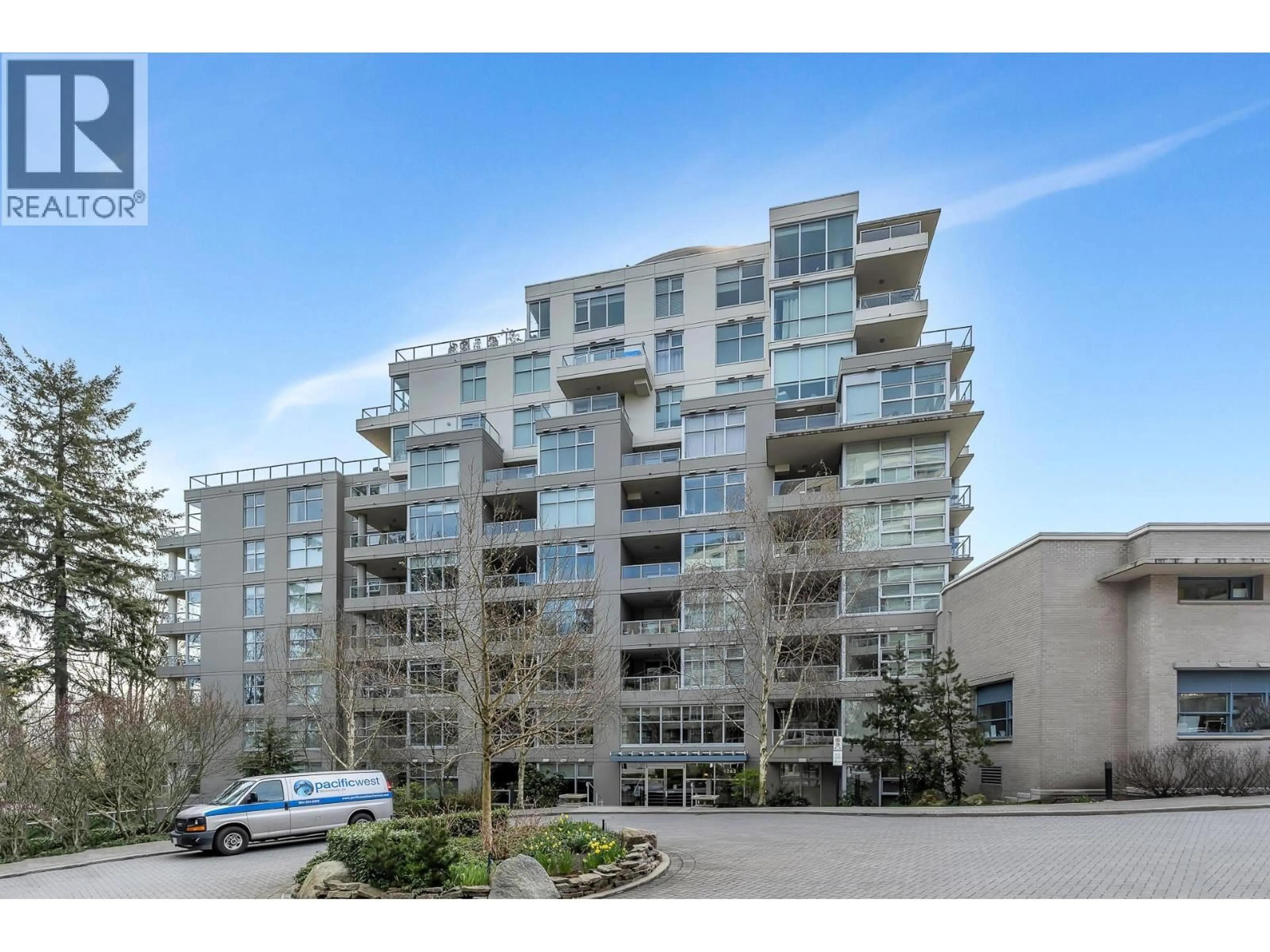 Unknown for 303 - 9262 UNIVERSITY CRESCENT, Burnaby British Columbia V5A0A4