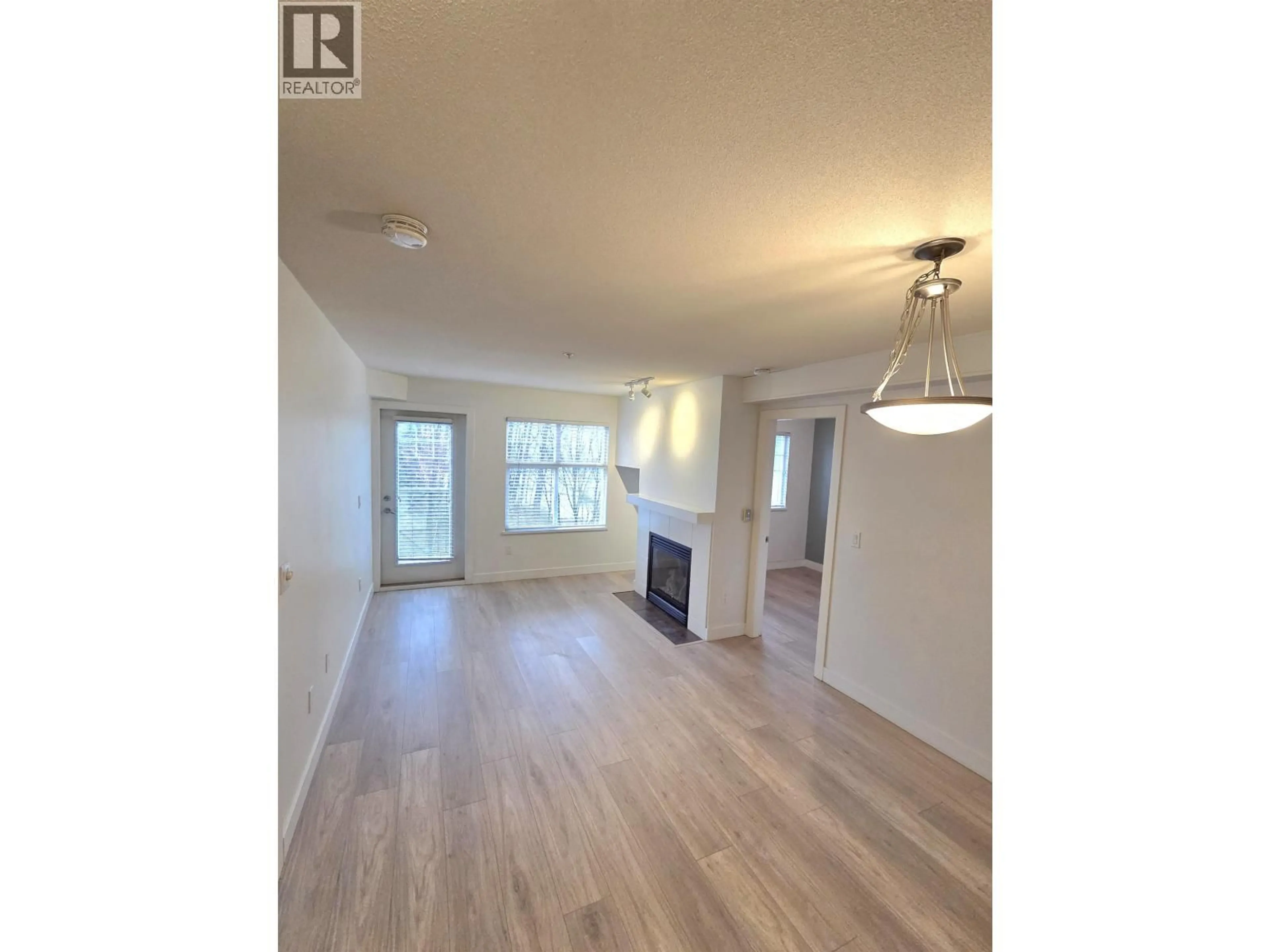 A pic of a room for 405 - 3260 ST JOHNS STREET, Port Moody British Columbia V3H0B9