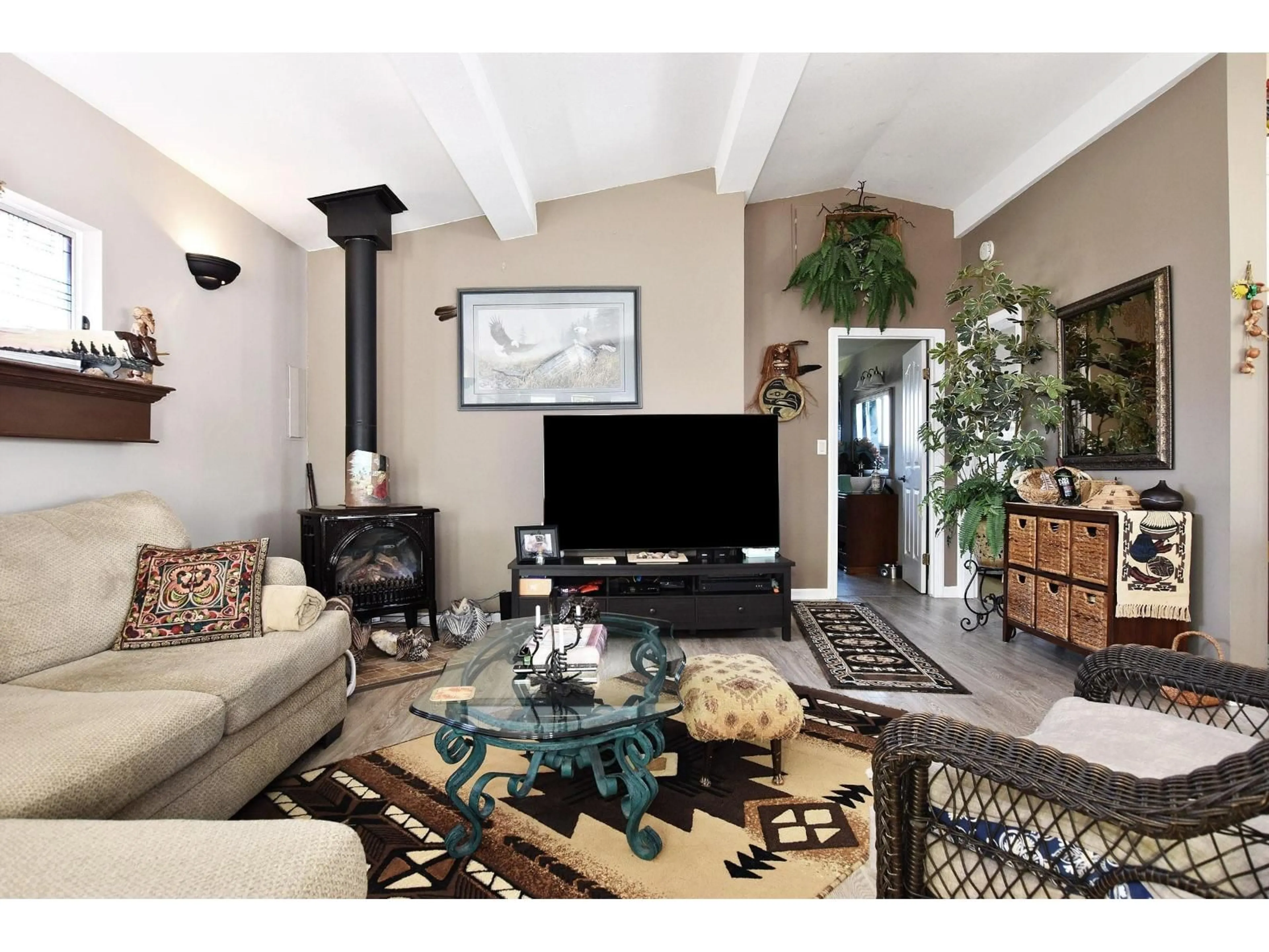 Living room with furniture, unknown for 4 - 9055 SHOOK ROAD, Mission British Columbia V2V7M6