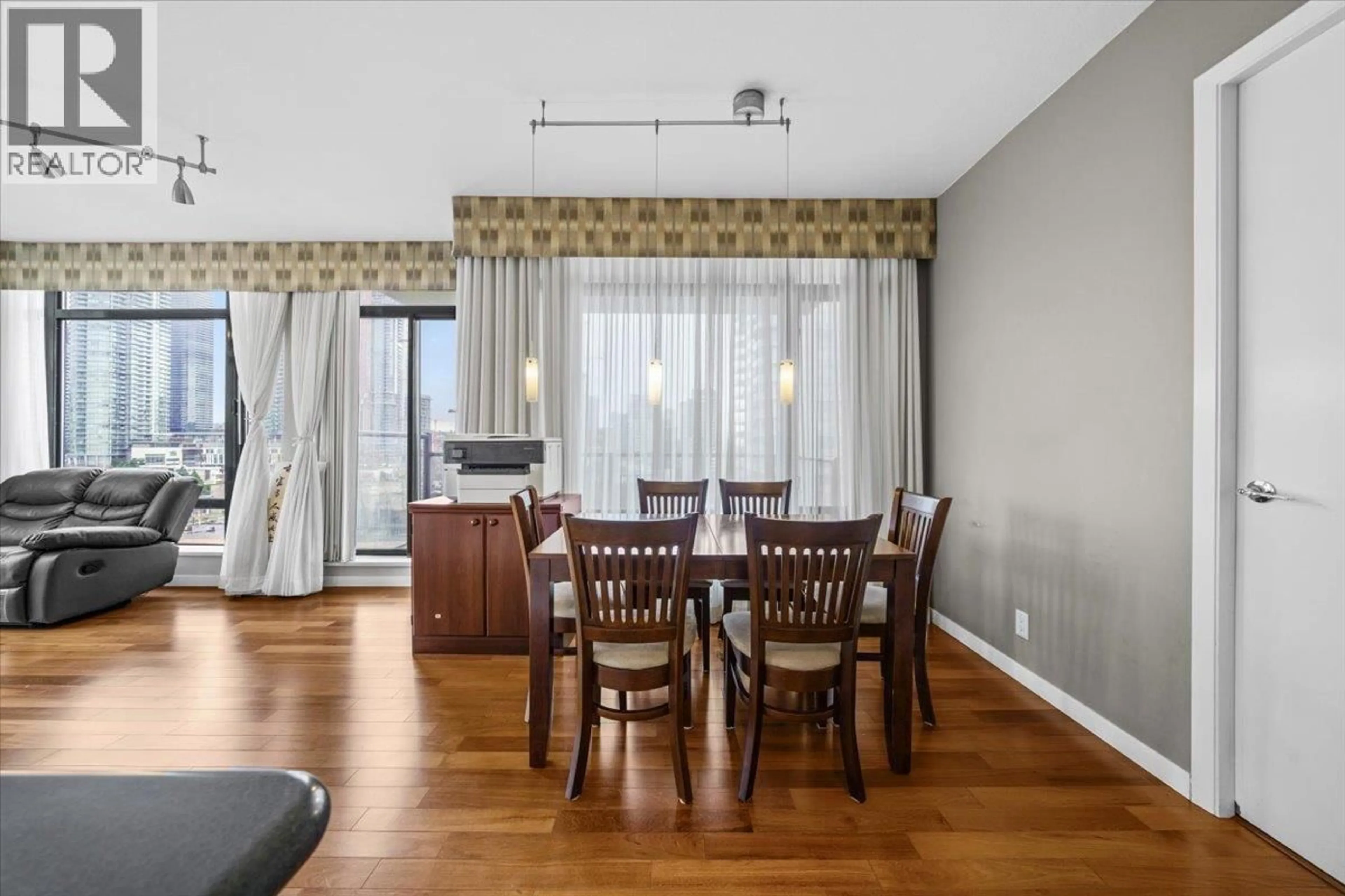 Dining room, wood/laminate floor for 1206 - 2355 MADISON AVENUE, Burnaby British Columbia V5C0B3