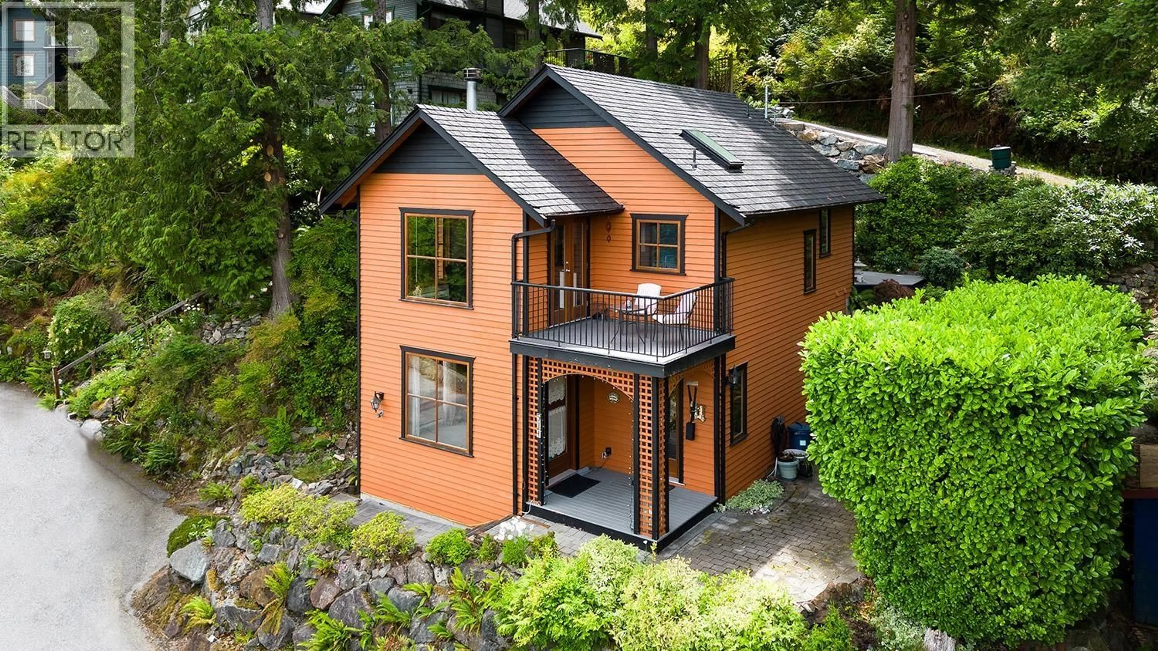 Home with brick exterior material, street for 571 ROOCROFT LANE, Bowen Island British Columbia V0N1G2