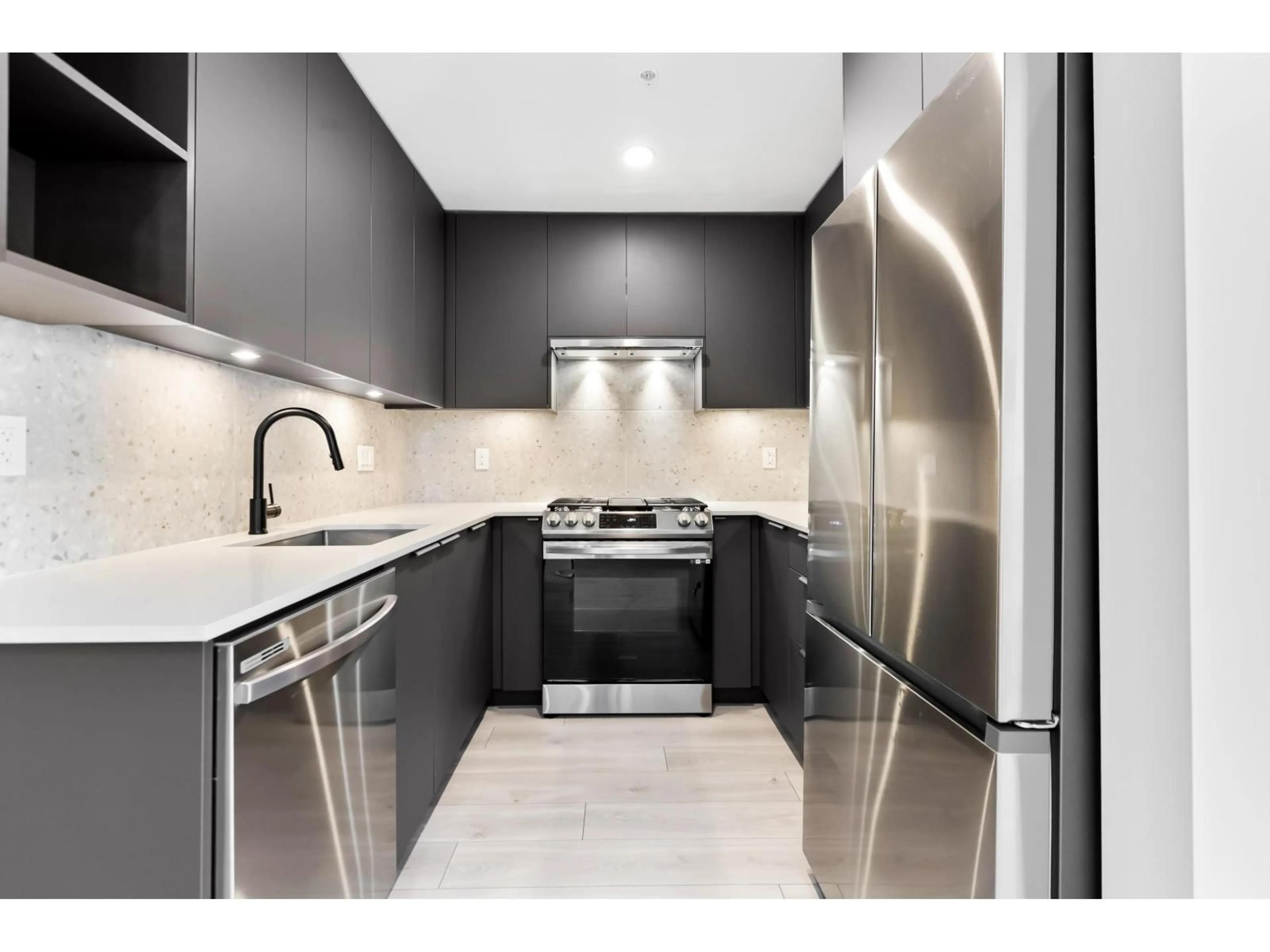 Unknown for 206 - 7920 206 STREET, Langley British Columbia V2Y3X1