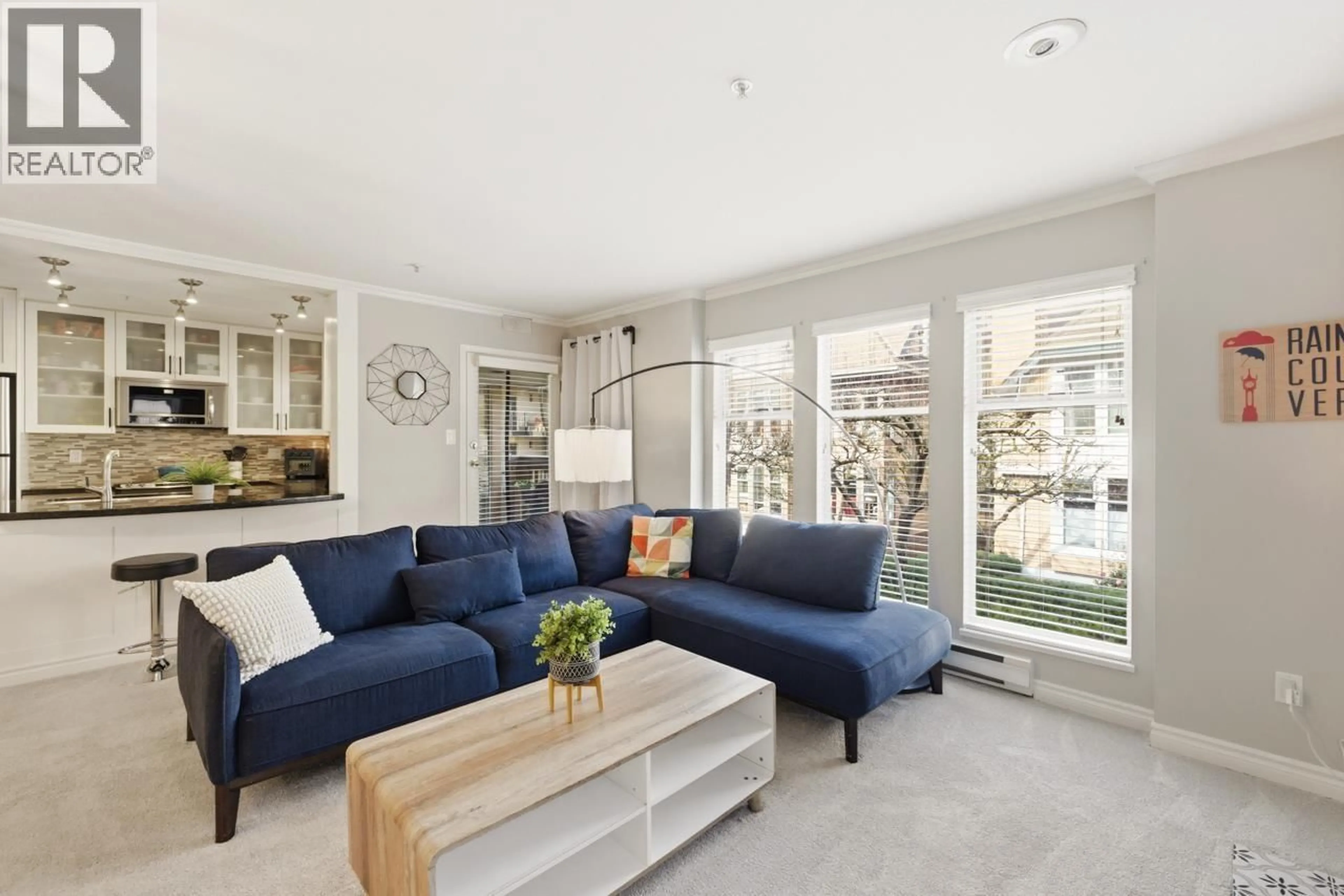 Living room with furniture, unknown for W206 - 639 14TH AVENUE, Vancouver British Columbia V5Z1P7