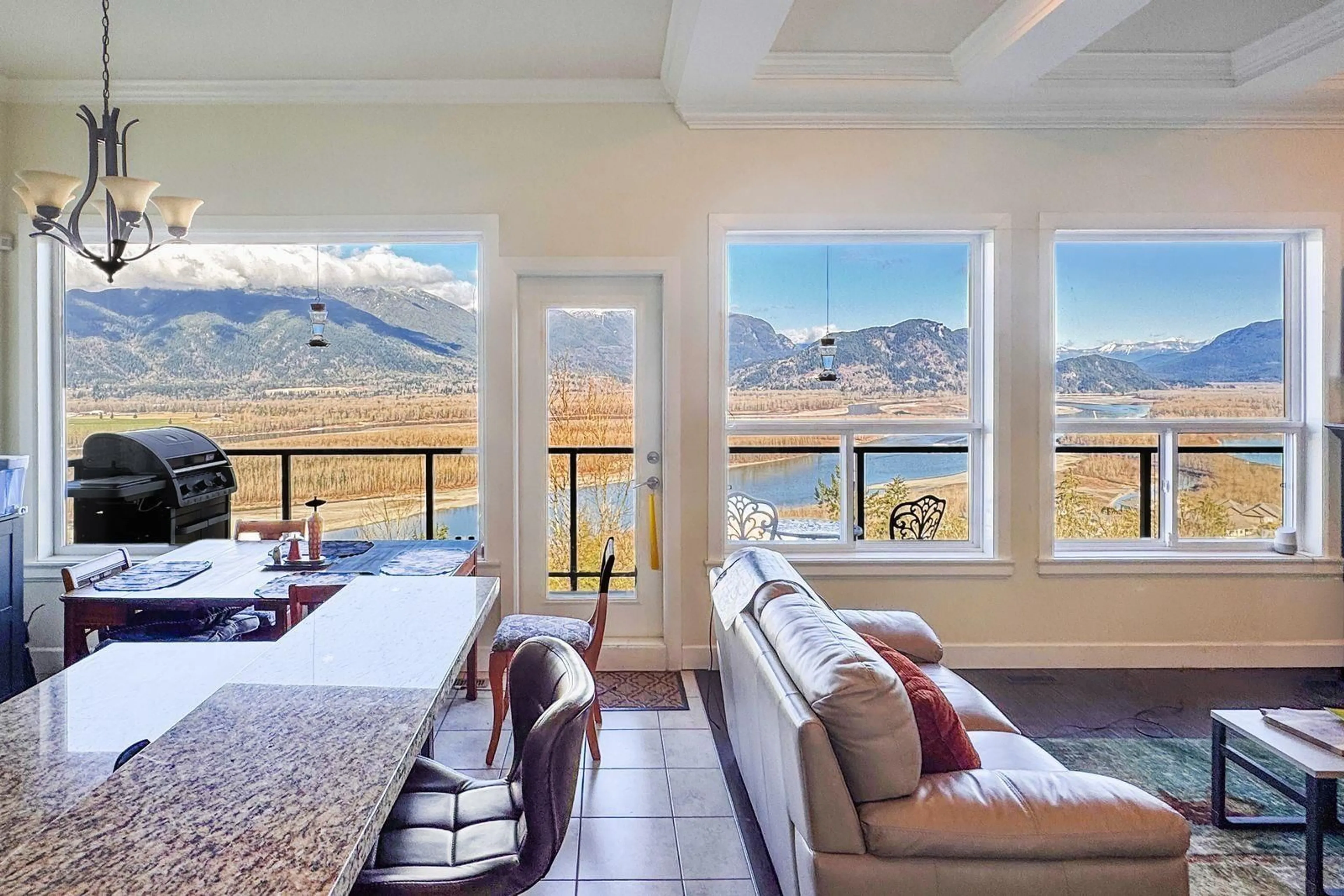 Unknown for 5 - 43462 ALAMEDA DRIVE, Chilliwack British Columbia V2R0M3