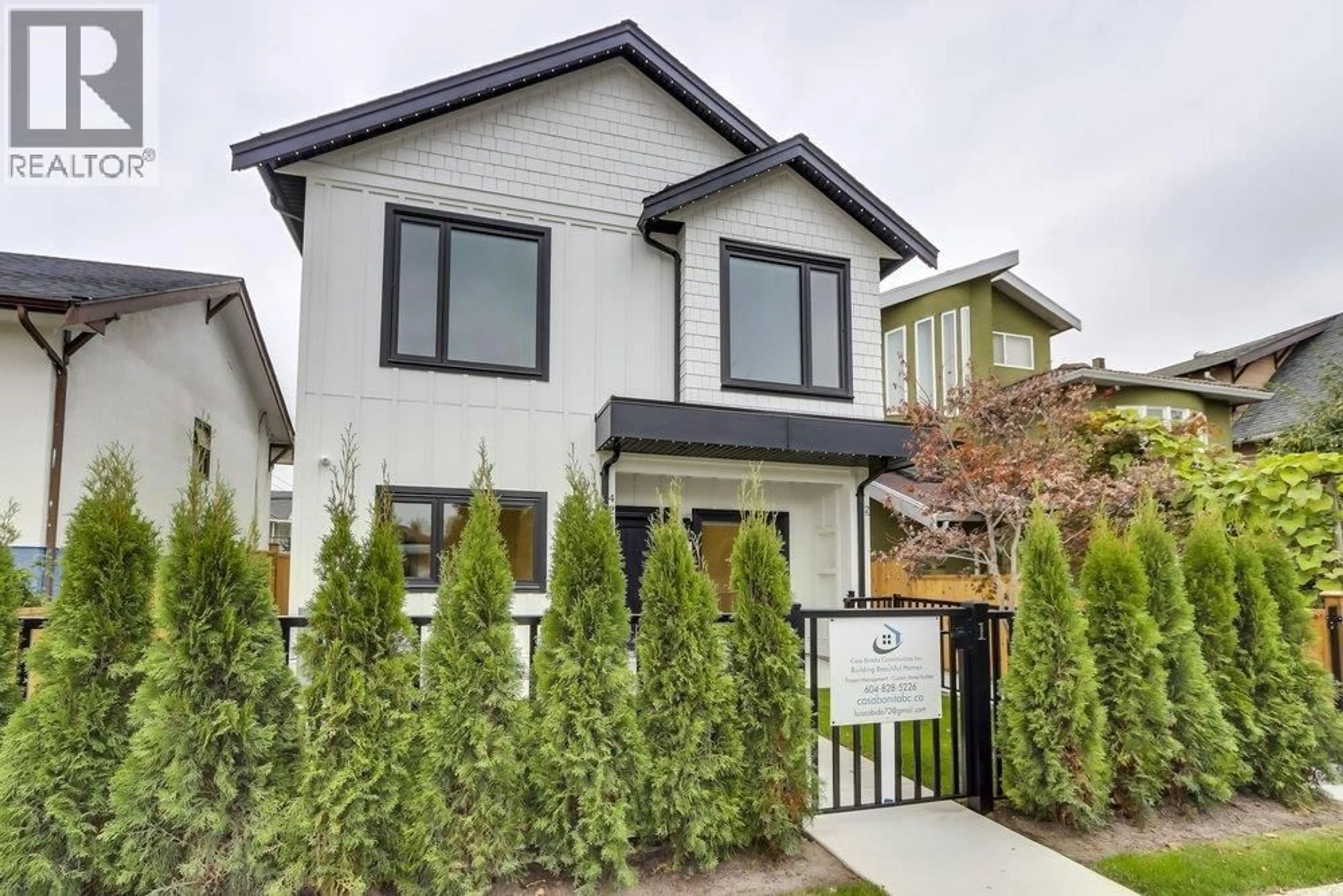 Home with vinyl exterior material, street for 1 - 4257 KNIGHT STREET, Vancouver British Columbia V5N3M3