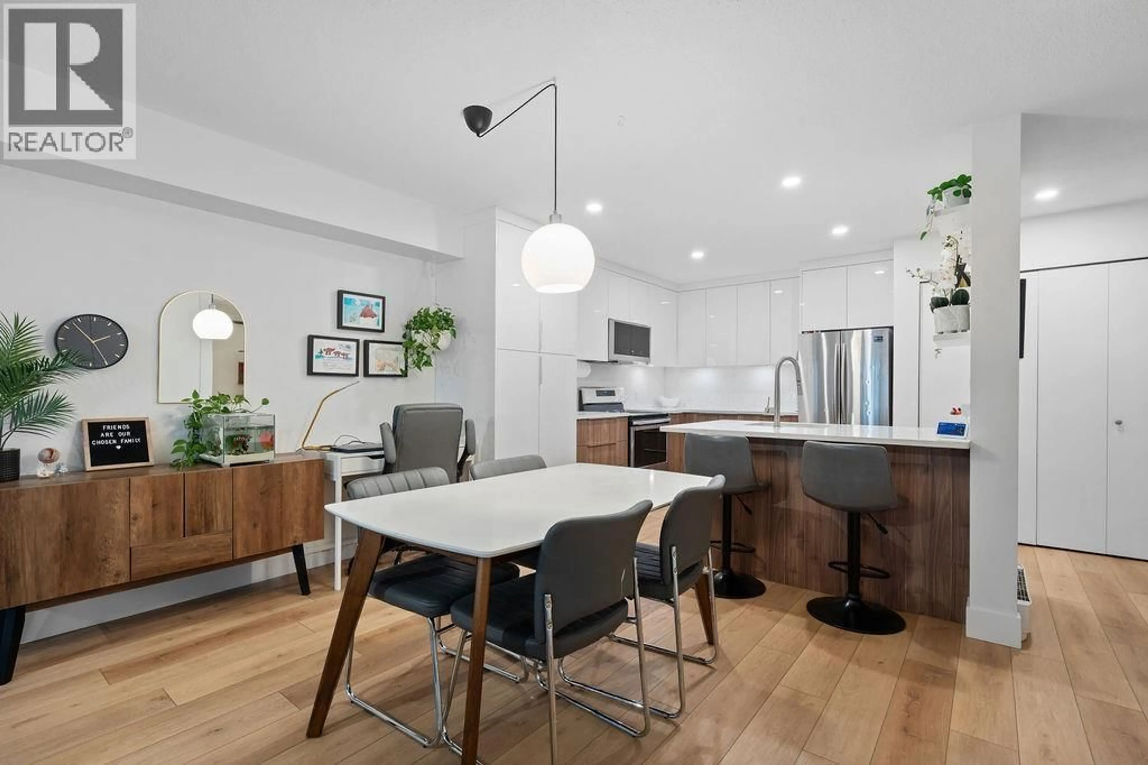 Open concept kitchen, unknown for 110 - 3978 ALBERT STREET, Burnaby British Columbia V5C2E1