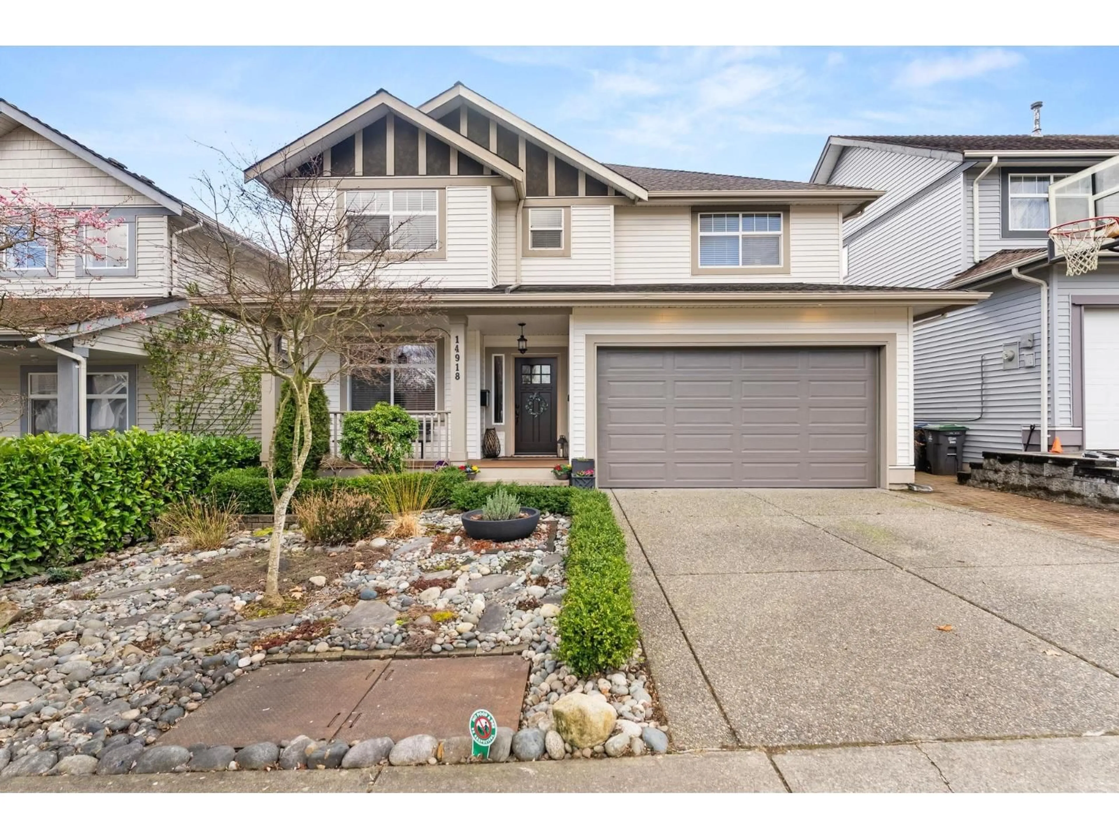 Home with vinyl exterior material, street for 14918 59 AVENUE, Surrey British Columbia V3S3W8