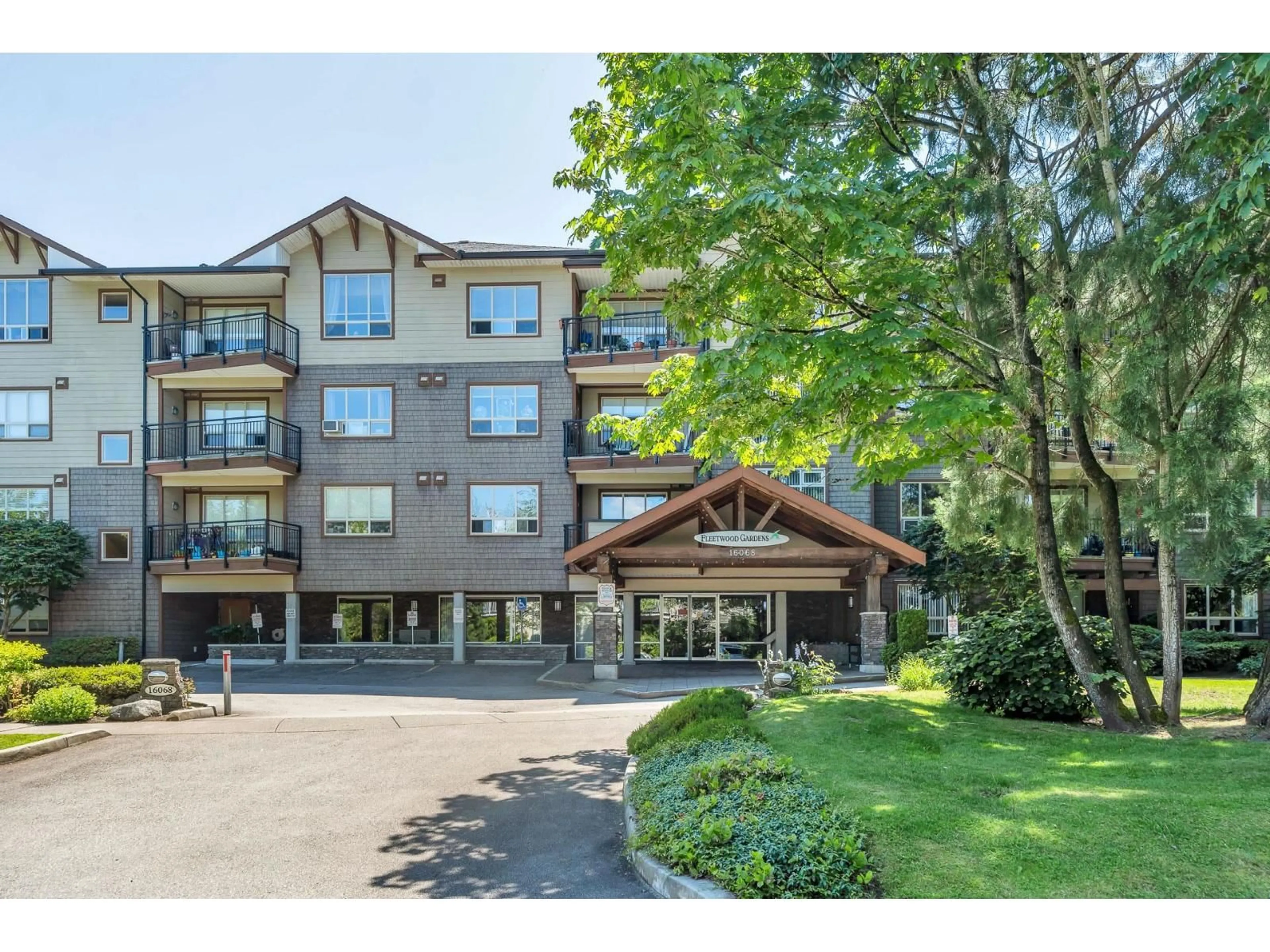 Unknown for 405 - 16068 83 AVENUE AVENUE, Surrey British Columbia V3S8M2