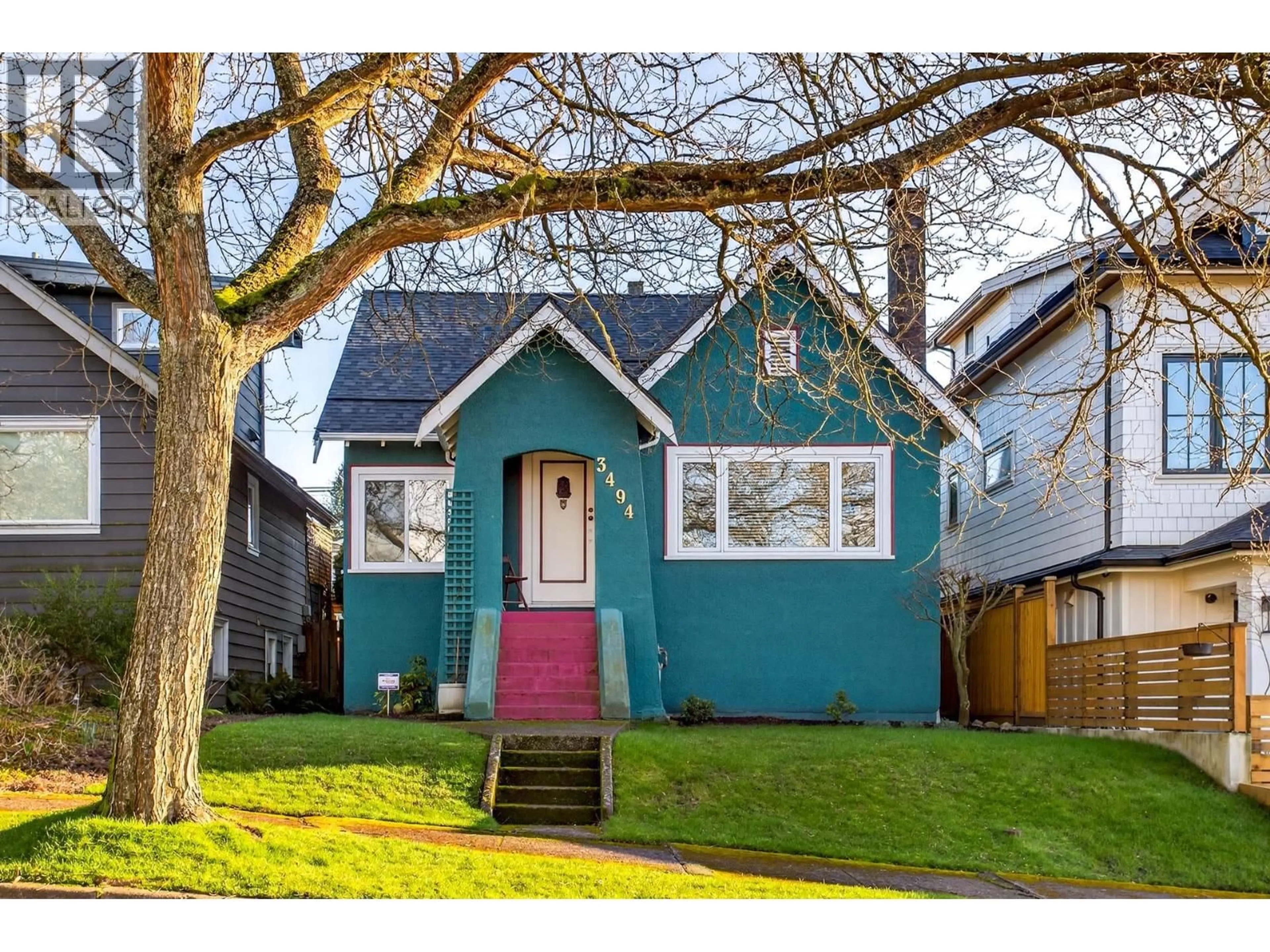 Home with vinyl exterior material, street for 3494 OXFORD STREET, Vancouver British Columbia V5K1N9