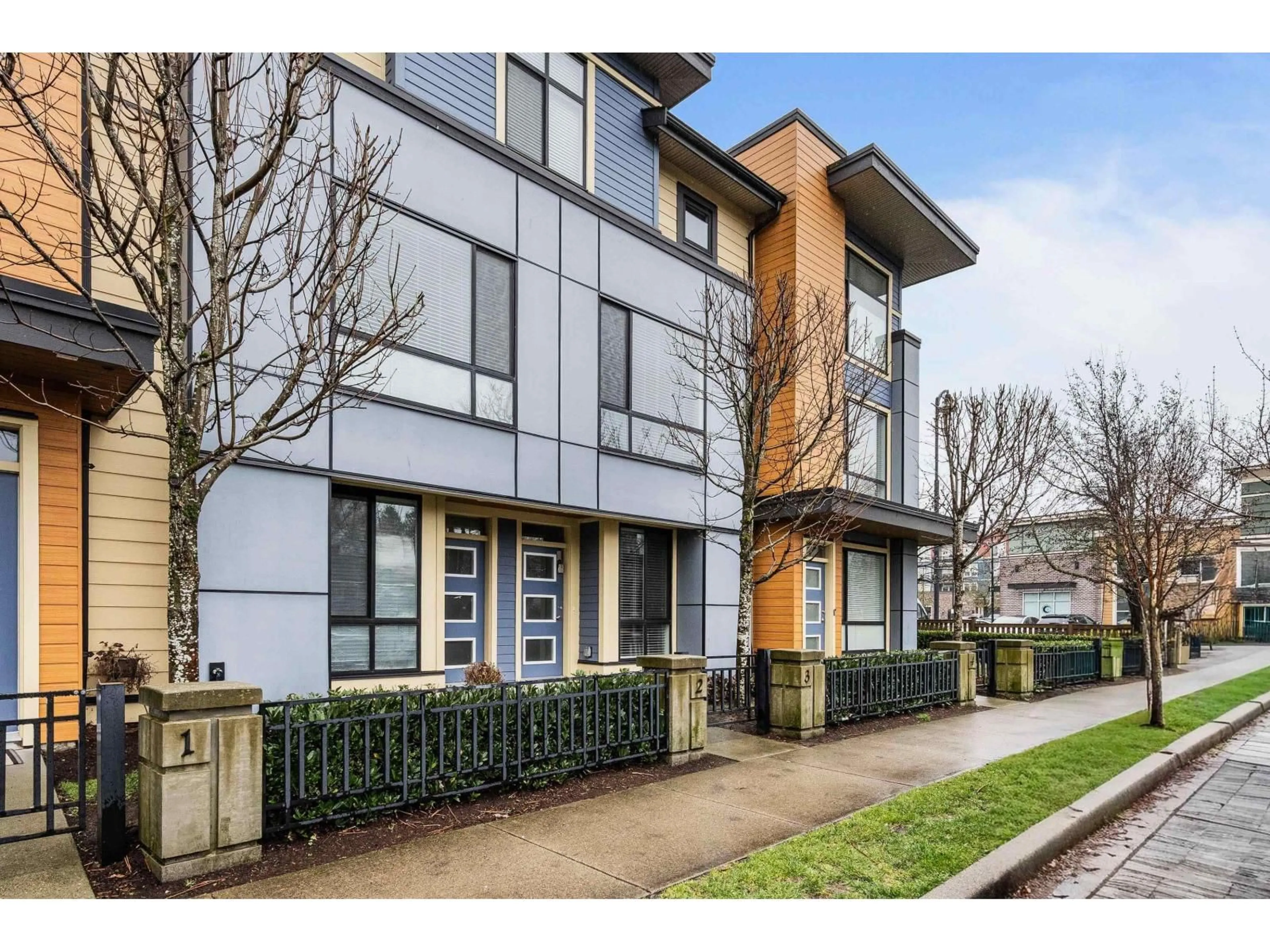 Unknown for 3 - 45615 TAMIHI WAY, Chilliwack British Columbia V2R0X4