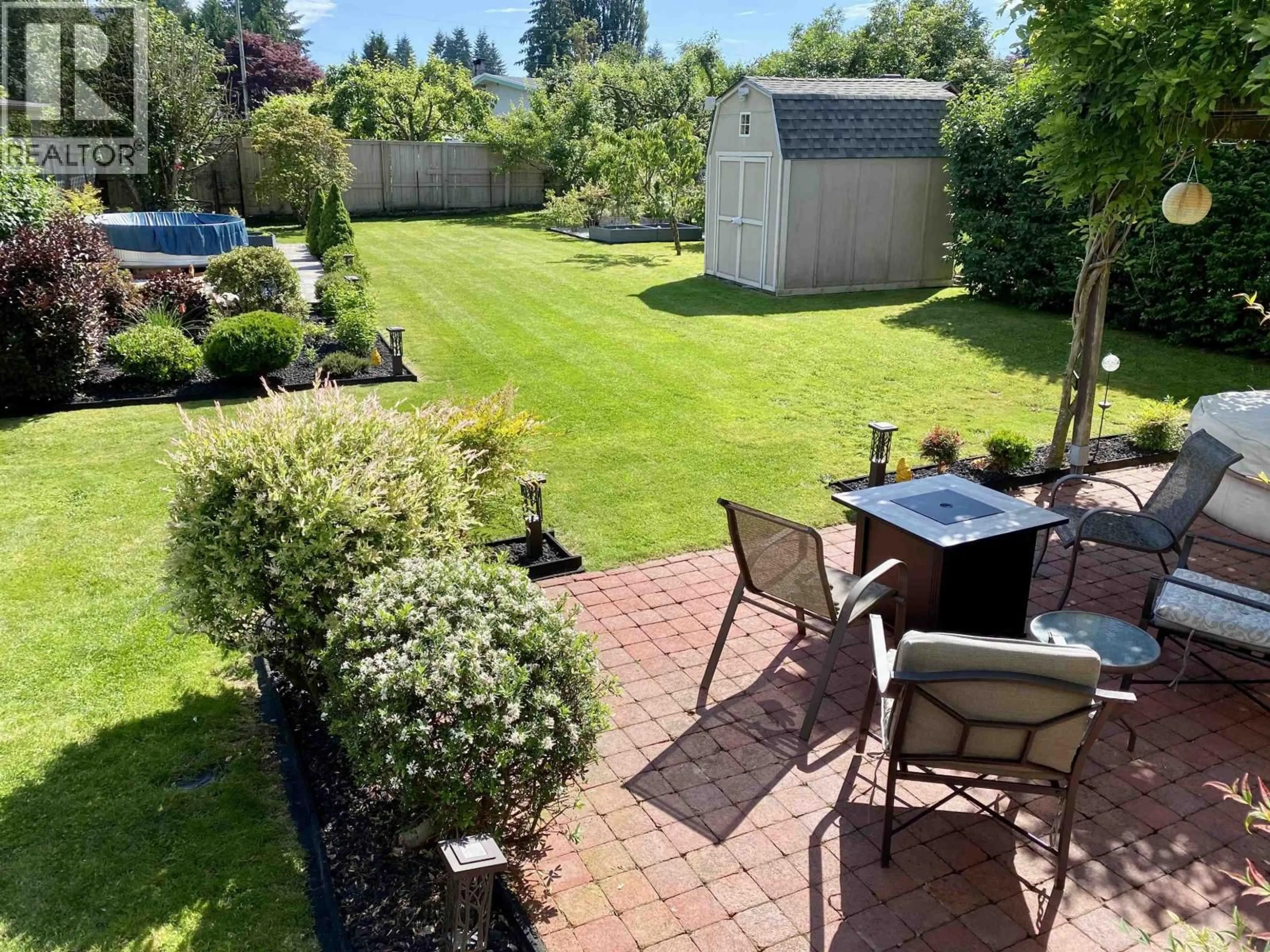 A pic from outside/outdoor area/front of a property/back of a property/a pic from drone, unknown for 21776 MOUNTAINVIEW CRESCENT, Maple Ridge British Columbia V2X3V1