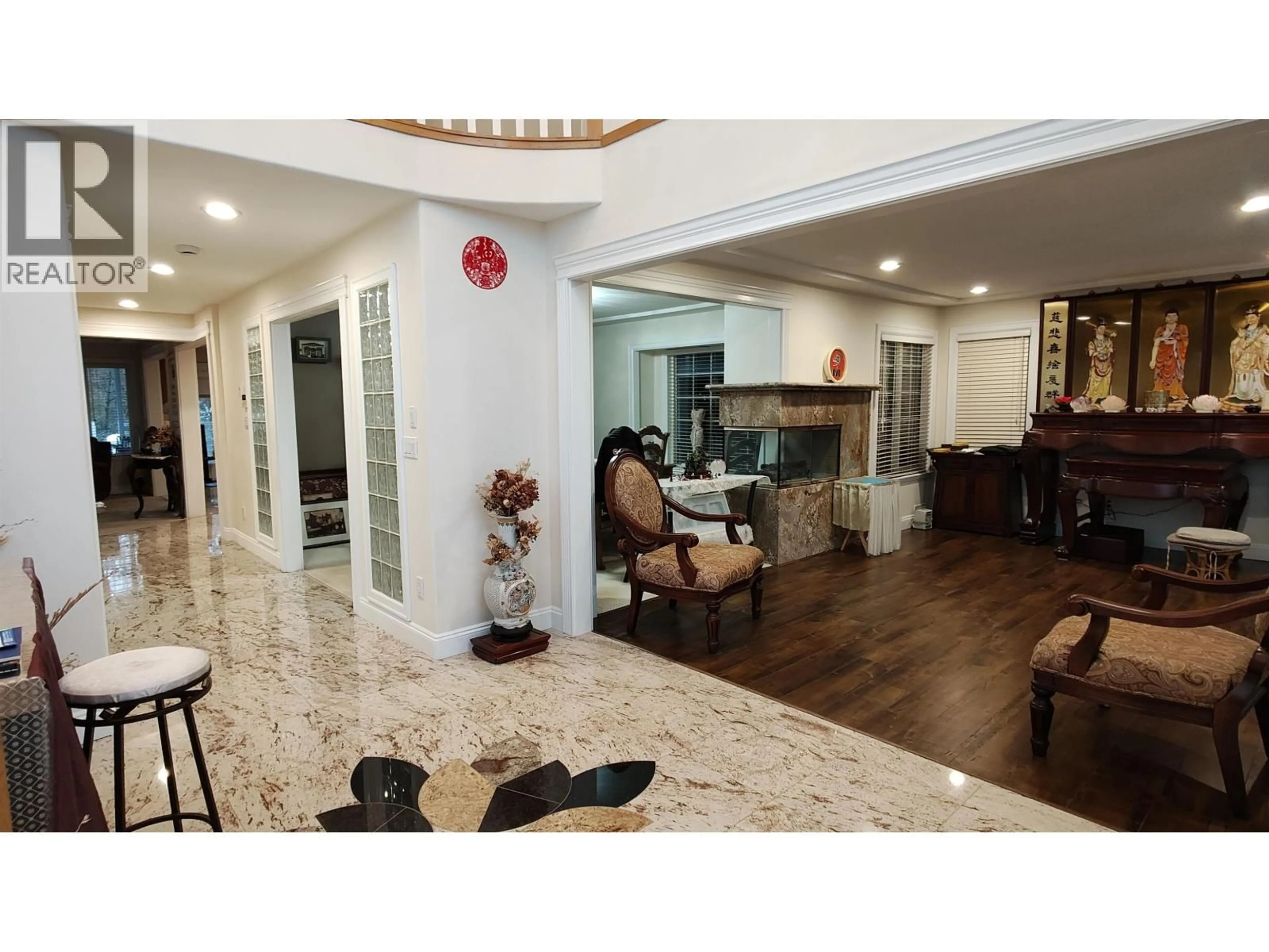 Unknown for 8675 ARMSTRONG AVENUE, Burnaby British Columbia V3N2H4