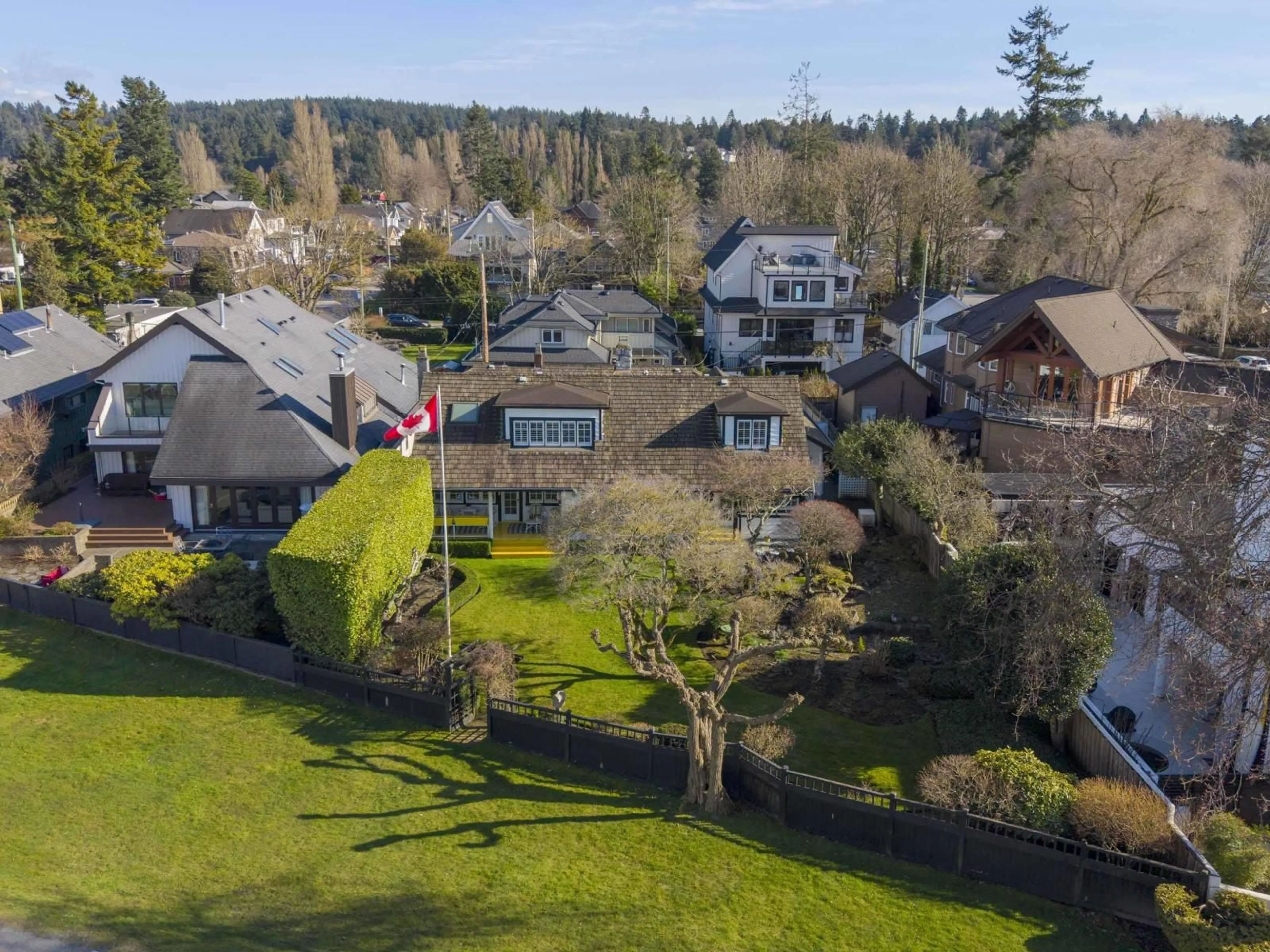 A pic from outside/outdoor area/front of a property/back of a property/a pic from drone, unknown for 3002 O'HARA LANE, Surrey British Columbia V4A3E6