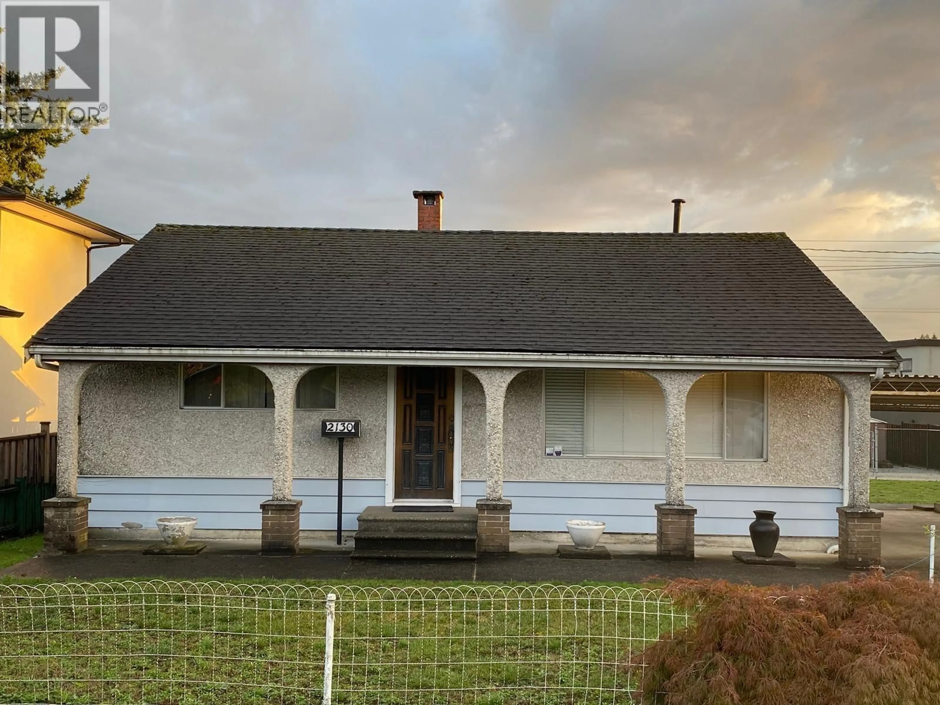 A pic from outside/outdoor area/front of a property/back of a property/a pic from drone, building for 2130 CRAIGEN AVENUE, Coquitlam British Columbia V3K1W6