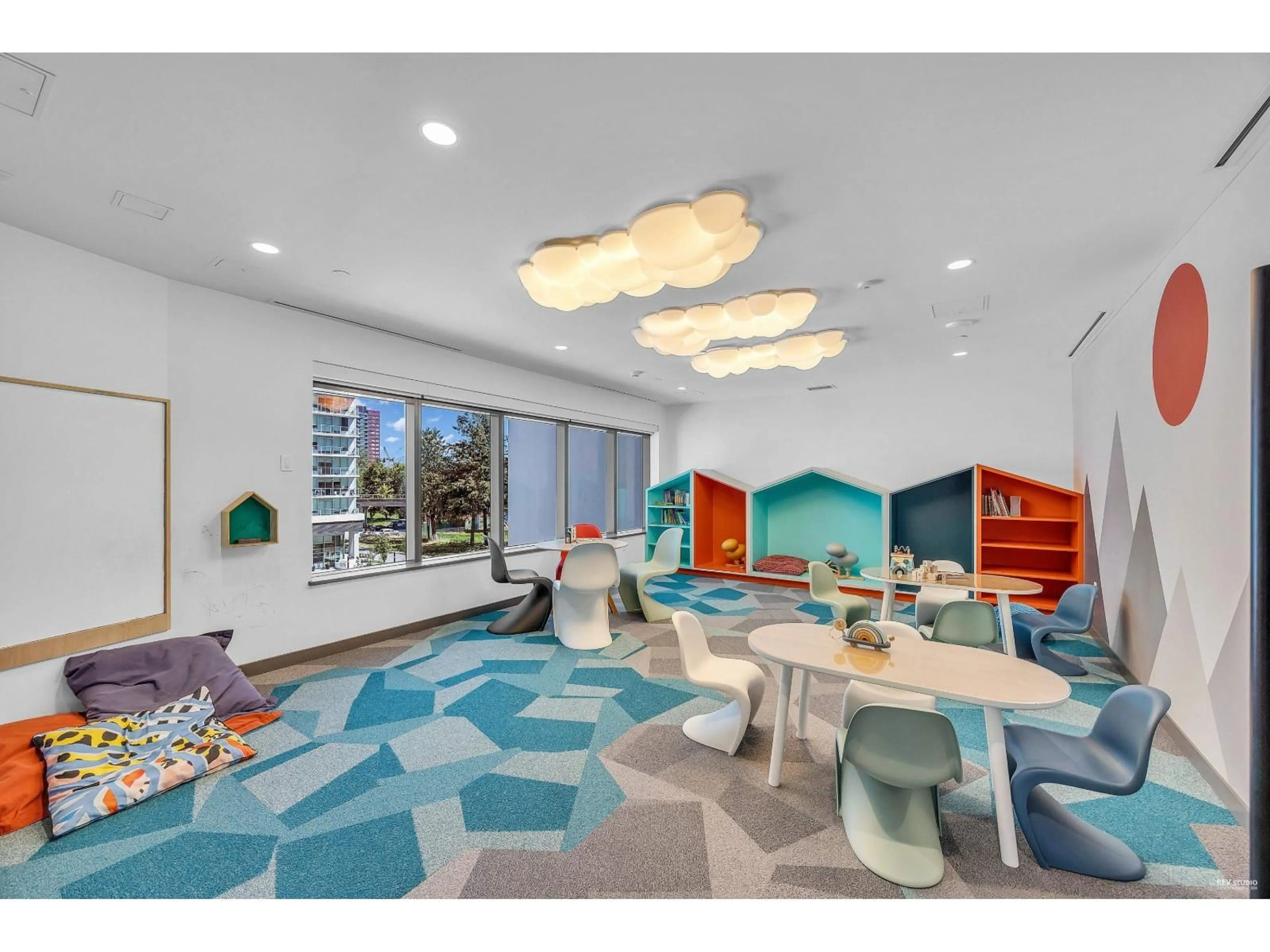 Lobby for 2202 - 13428 105 AVENUE, Surrey British Columbia V3T0S6