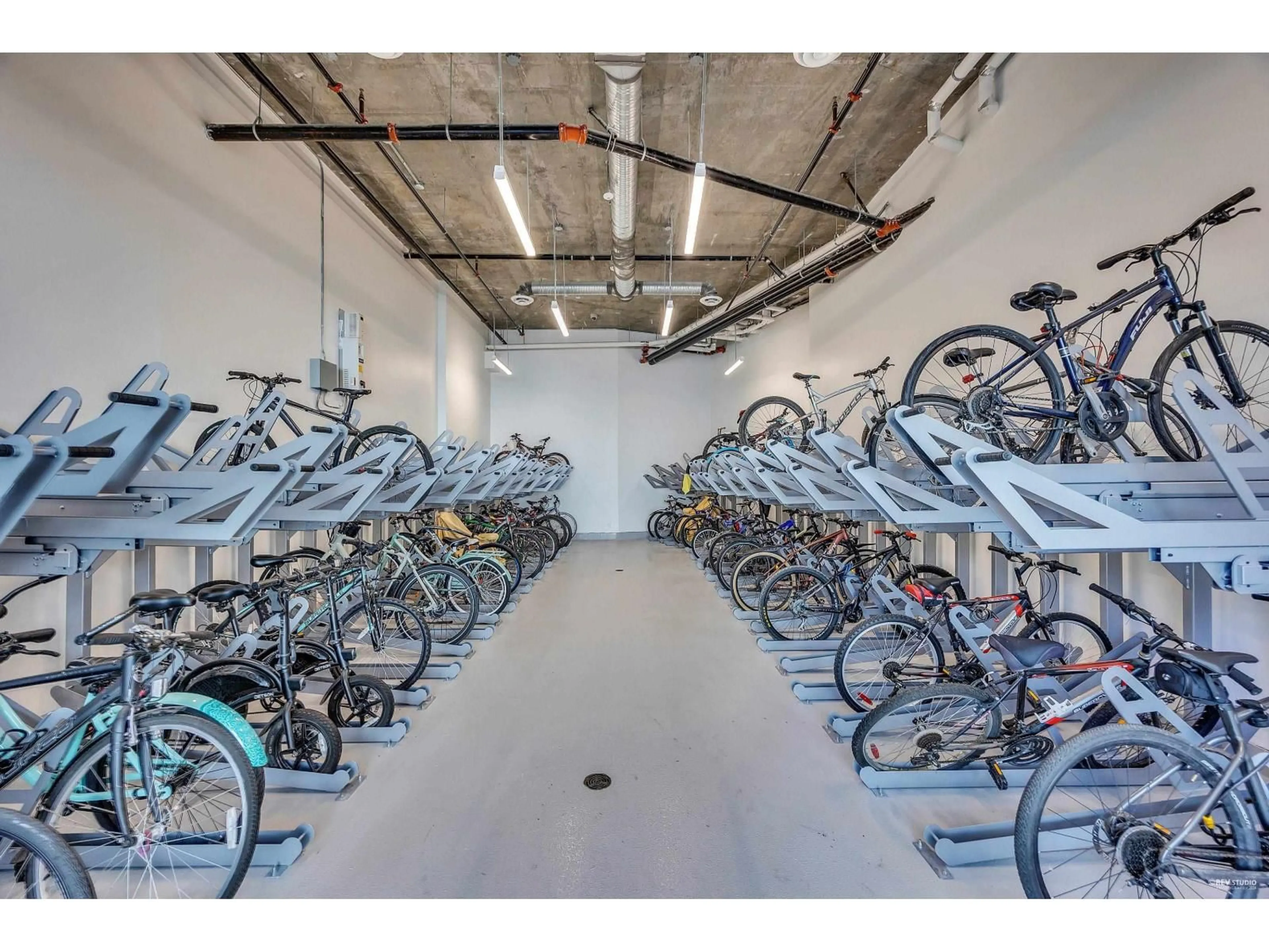 Gym or fitness room for 2202 - 13428 105 AVENUE, Surrey British Columbia V3T0S6