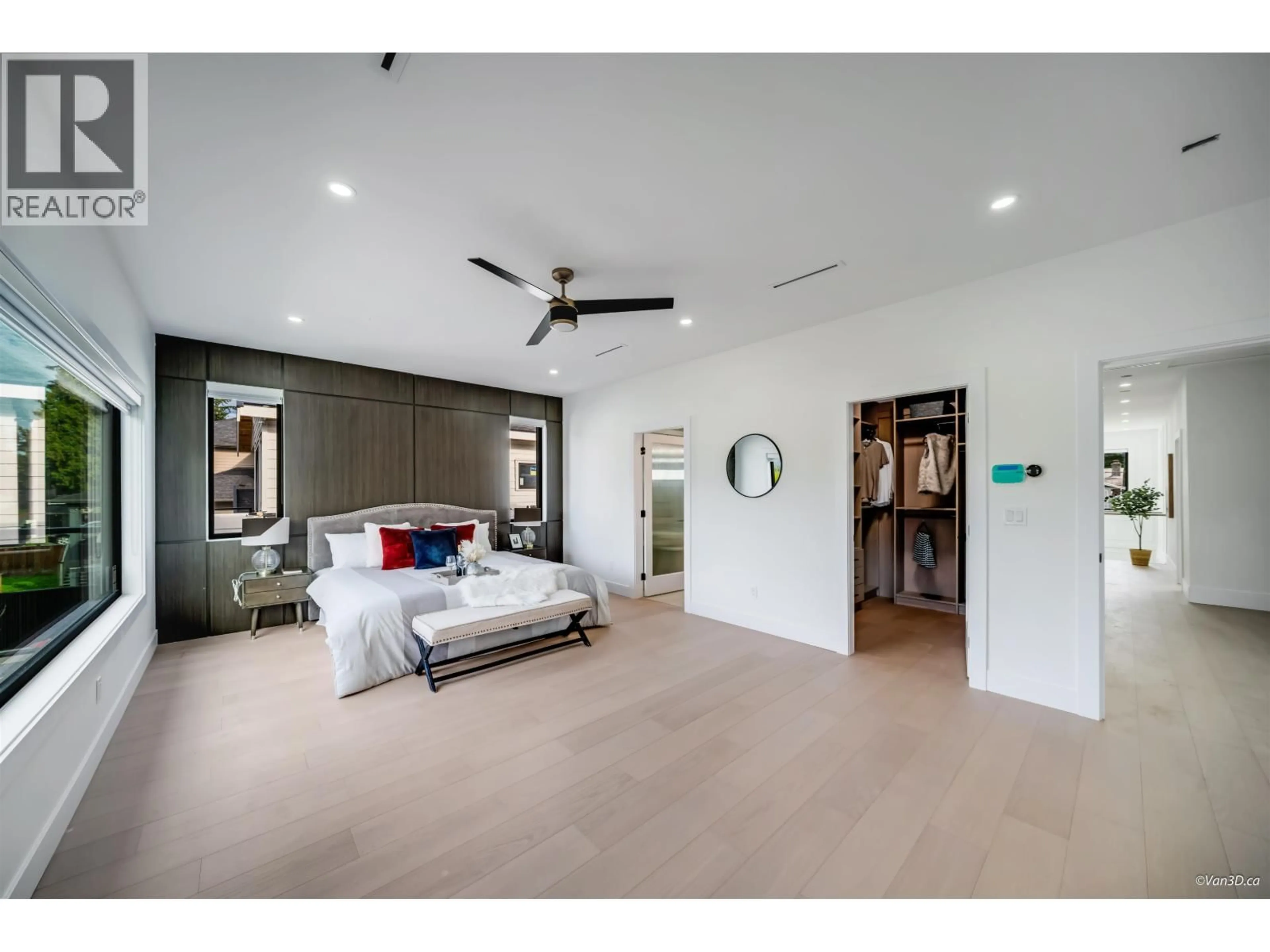 A pic of a room for 819 CORNELL AVENUE, Coquitlam British Columbia V3J2Z3