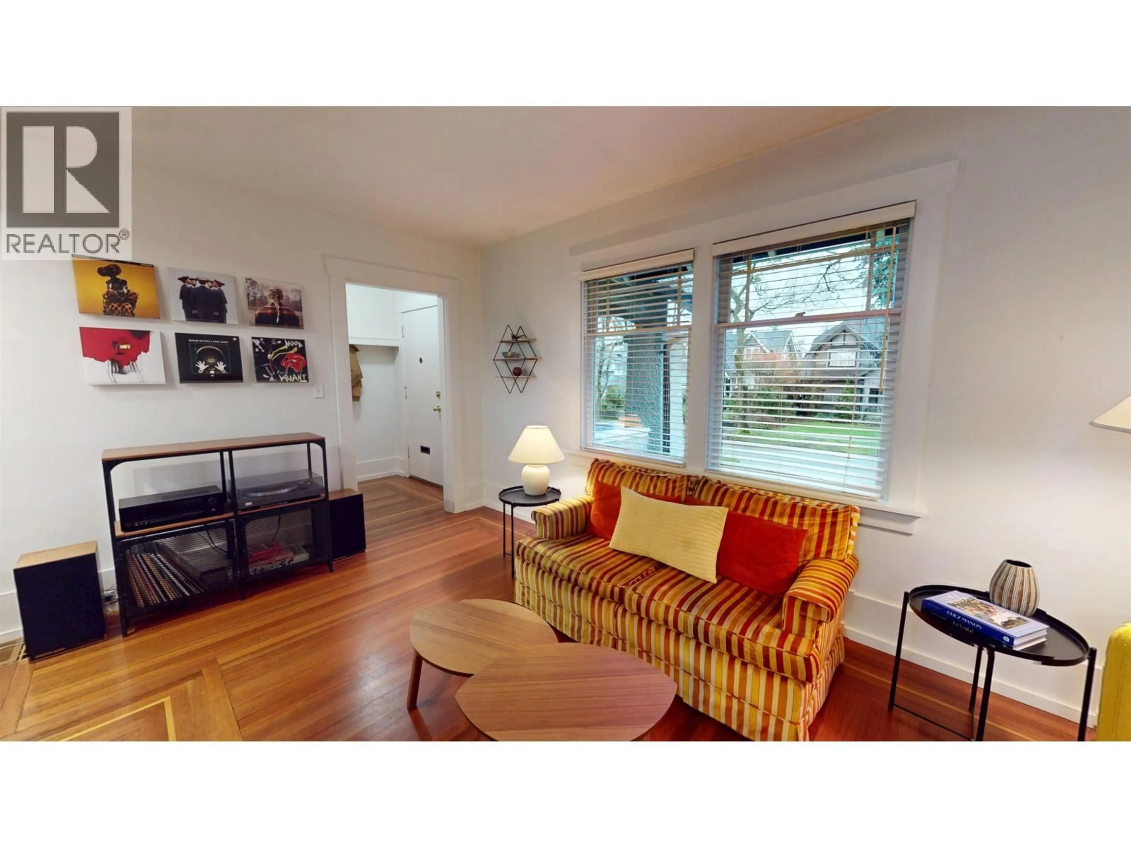 Living room with furniture, wood/laminate floor for 3541 28TH AVENUE, Vancouver British Columbia V6S1S1