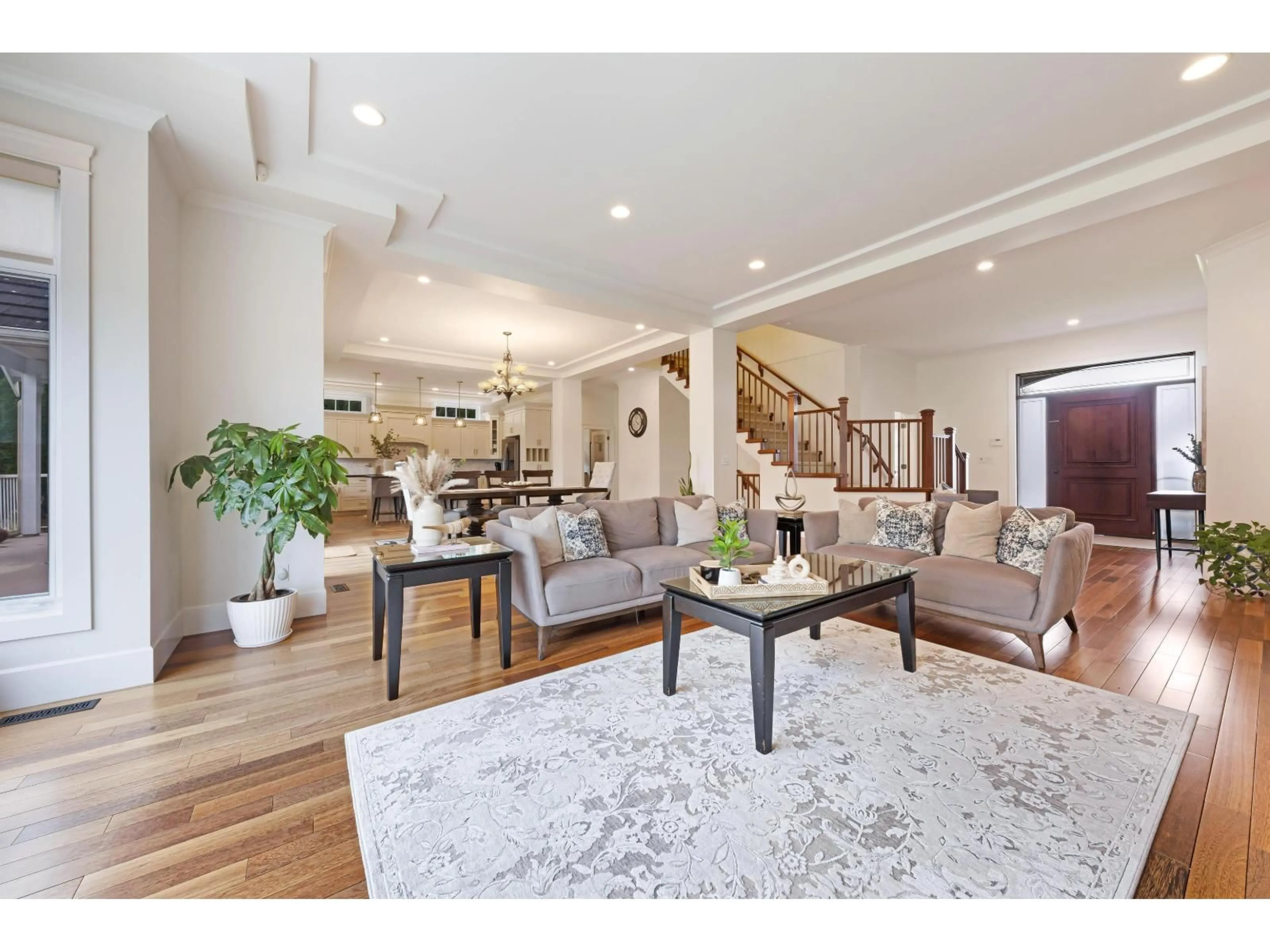 Unknown for 17038 GREENWAY DRIVE, Surrey British Columbia V4C5C5