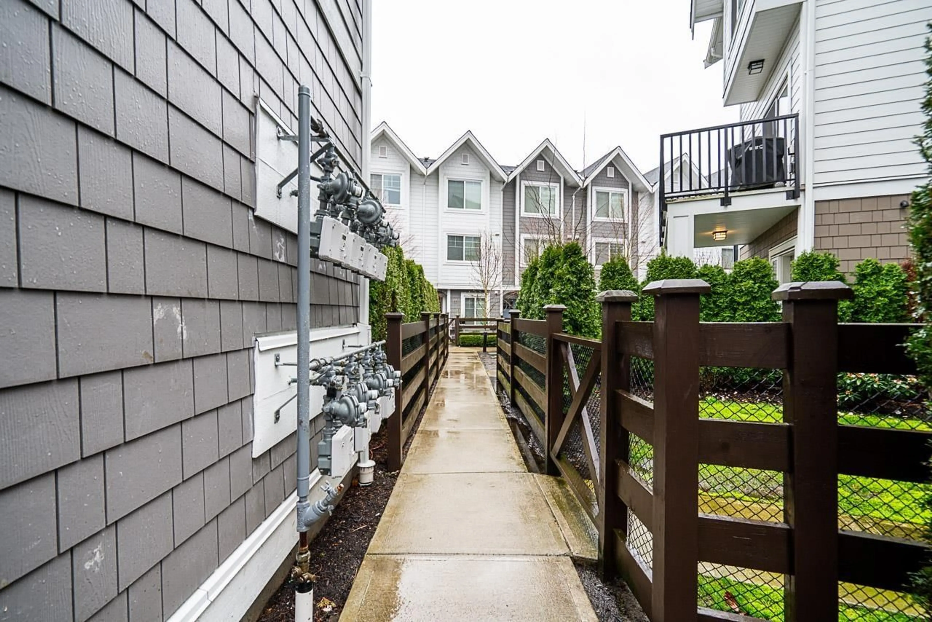 Patio, street for 66 - 14541 WINTER CRESCENT, Surrey British Columbia V4P0G5