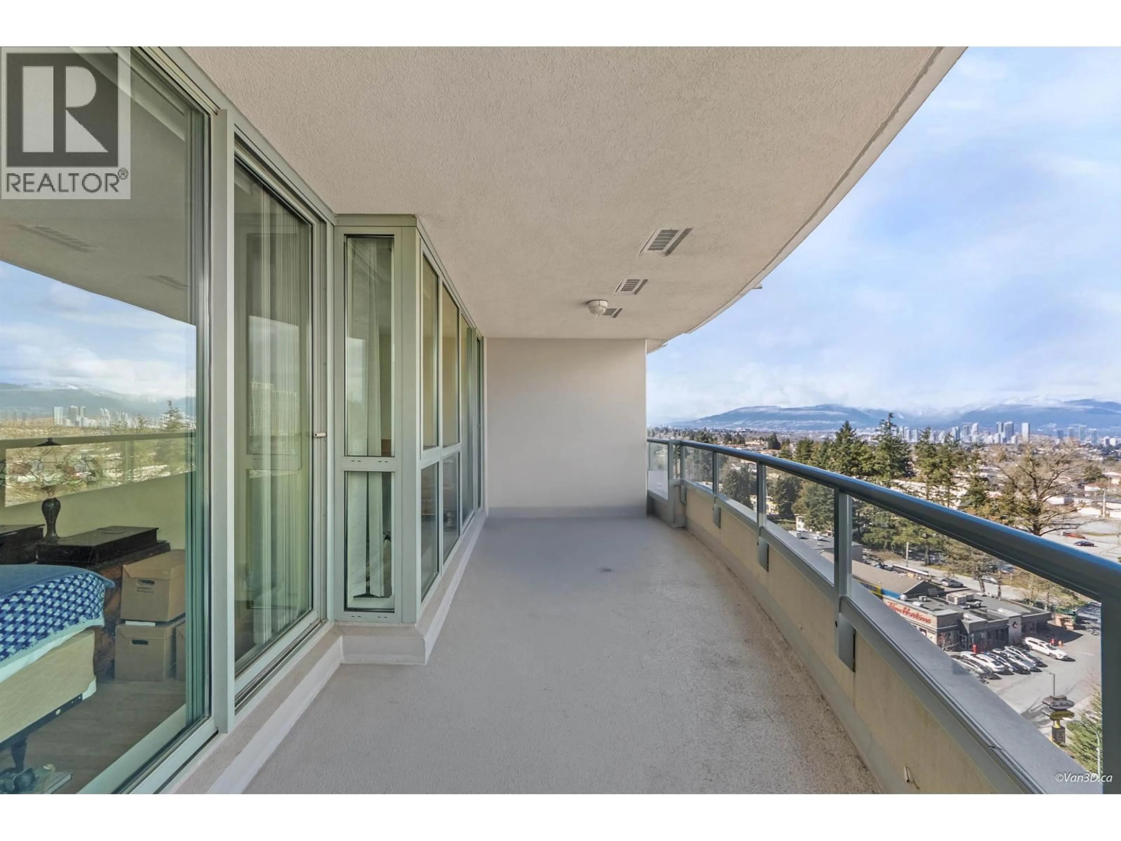 Balcony in the apartment, unknown for 1501 - 6659 SOUTHOAKS CRESCENT, Burnaby British Columbia V5E4M9