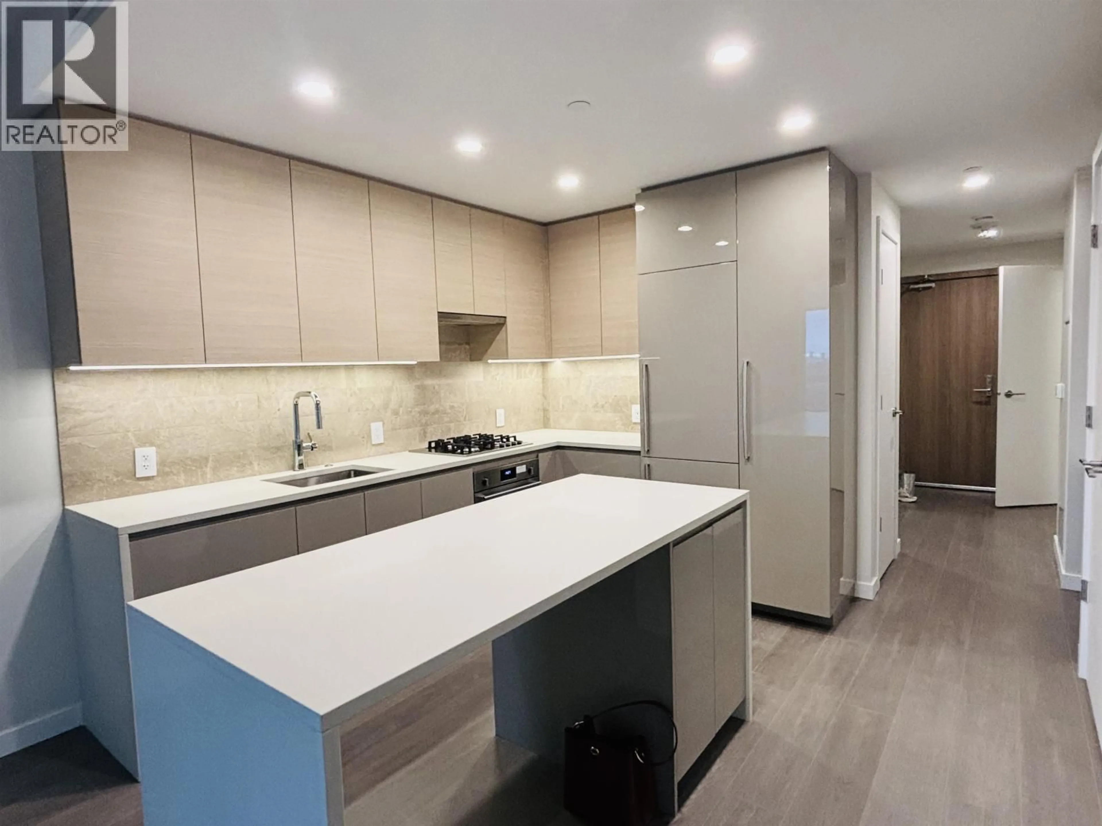 Open concept kitchen, unknown for 2804 - 4168 LOUGHEED HIGHWAY, Burnaby British Columbia V5C0N9