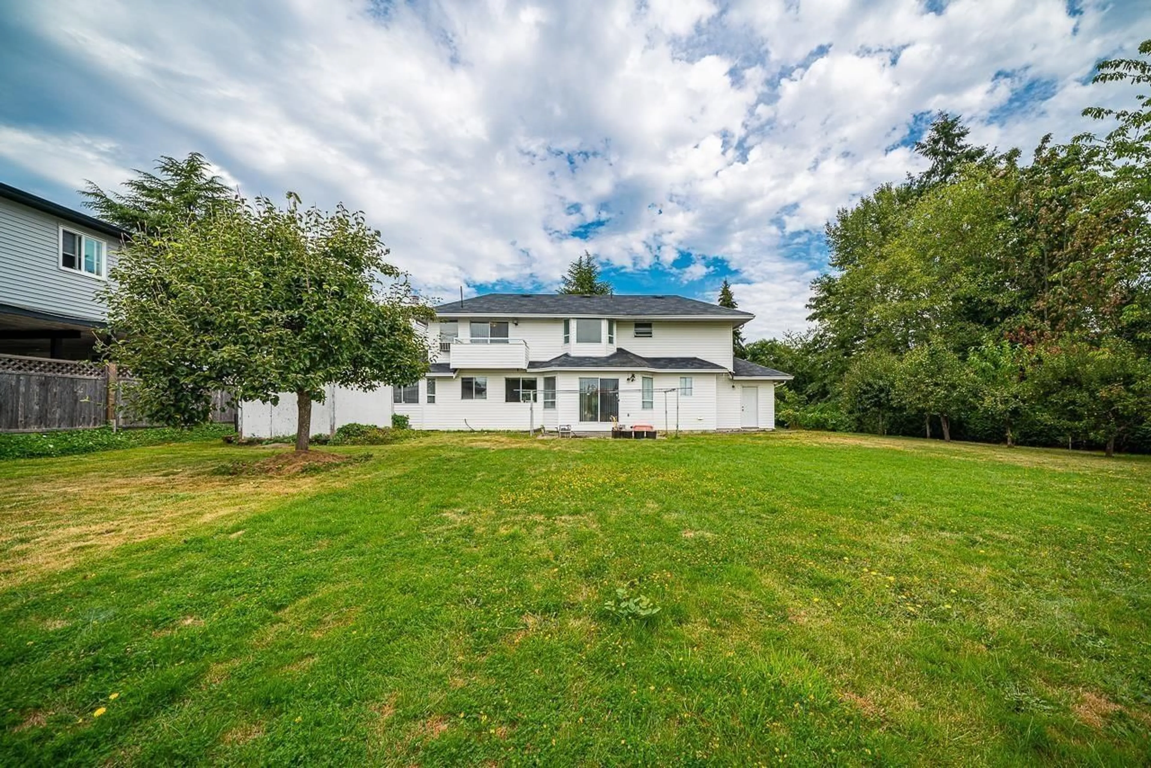 A pic from outside/outdoor area/front of a property/back of a property/a pic from drone, building for 13346 92 AVENUE, Surrey British Columbia V3V7S9