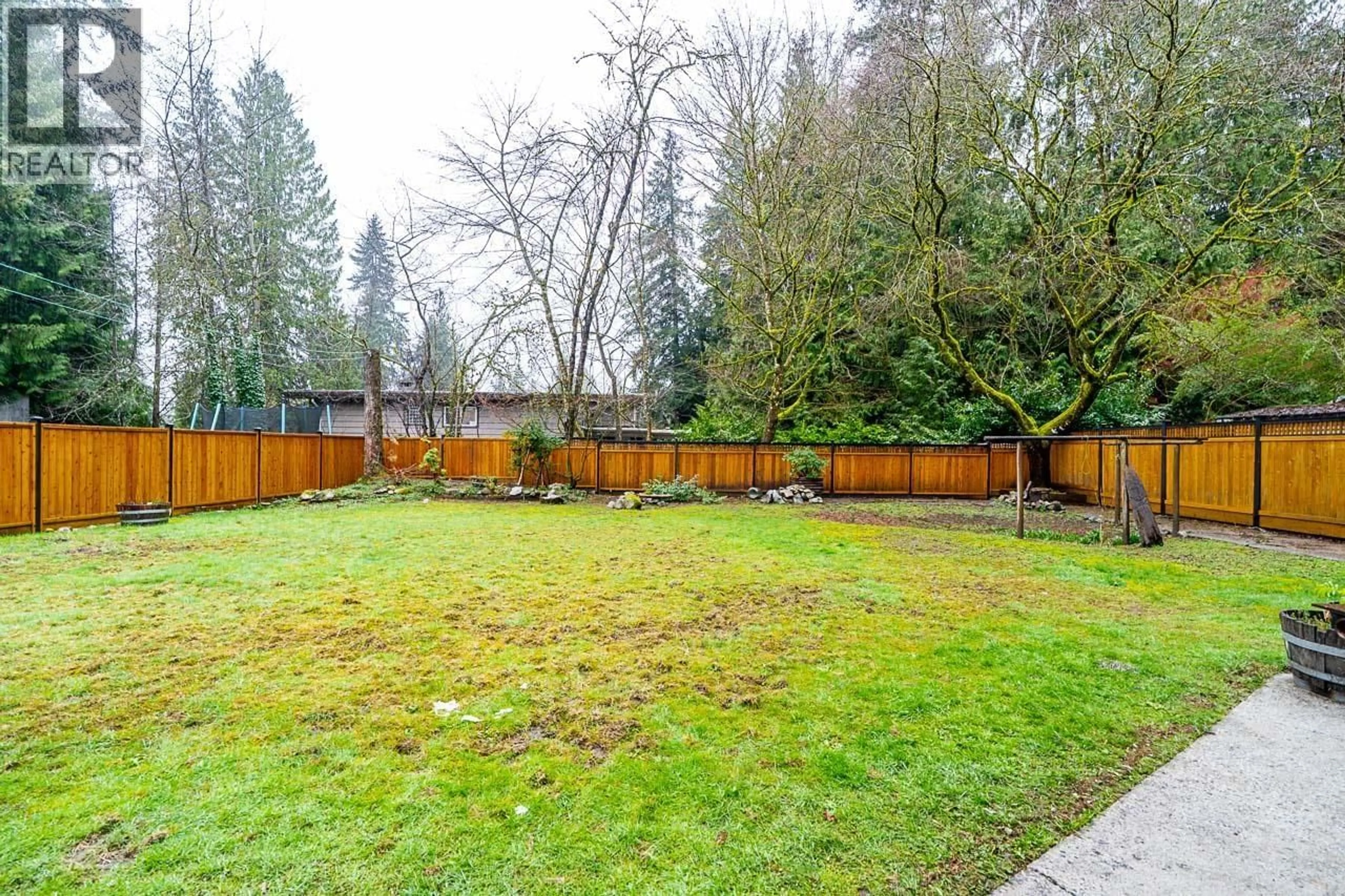Patio, forest/trees view for 4035 HOSKINS ROAD, North Vancouver British Columbia V7K2P4