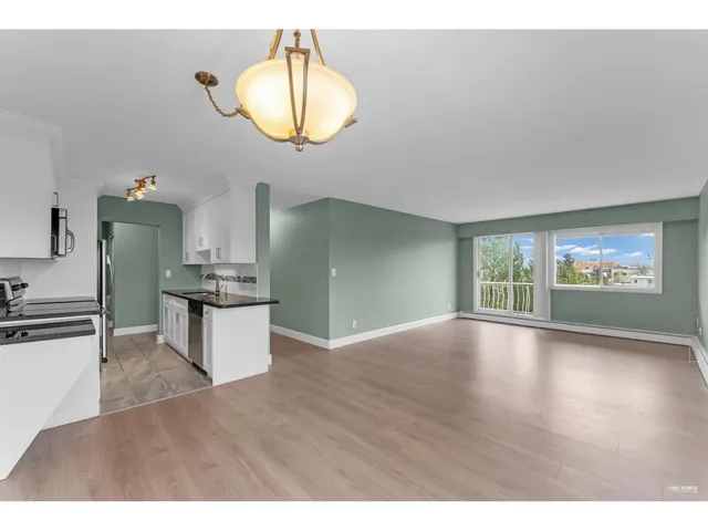 322 - 17707 57A AVENUE, Surrey 4