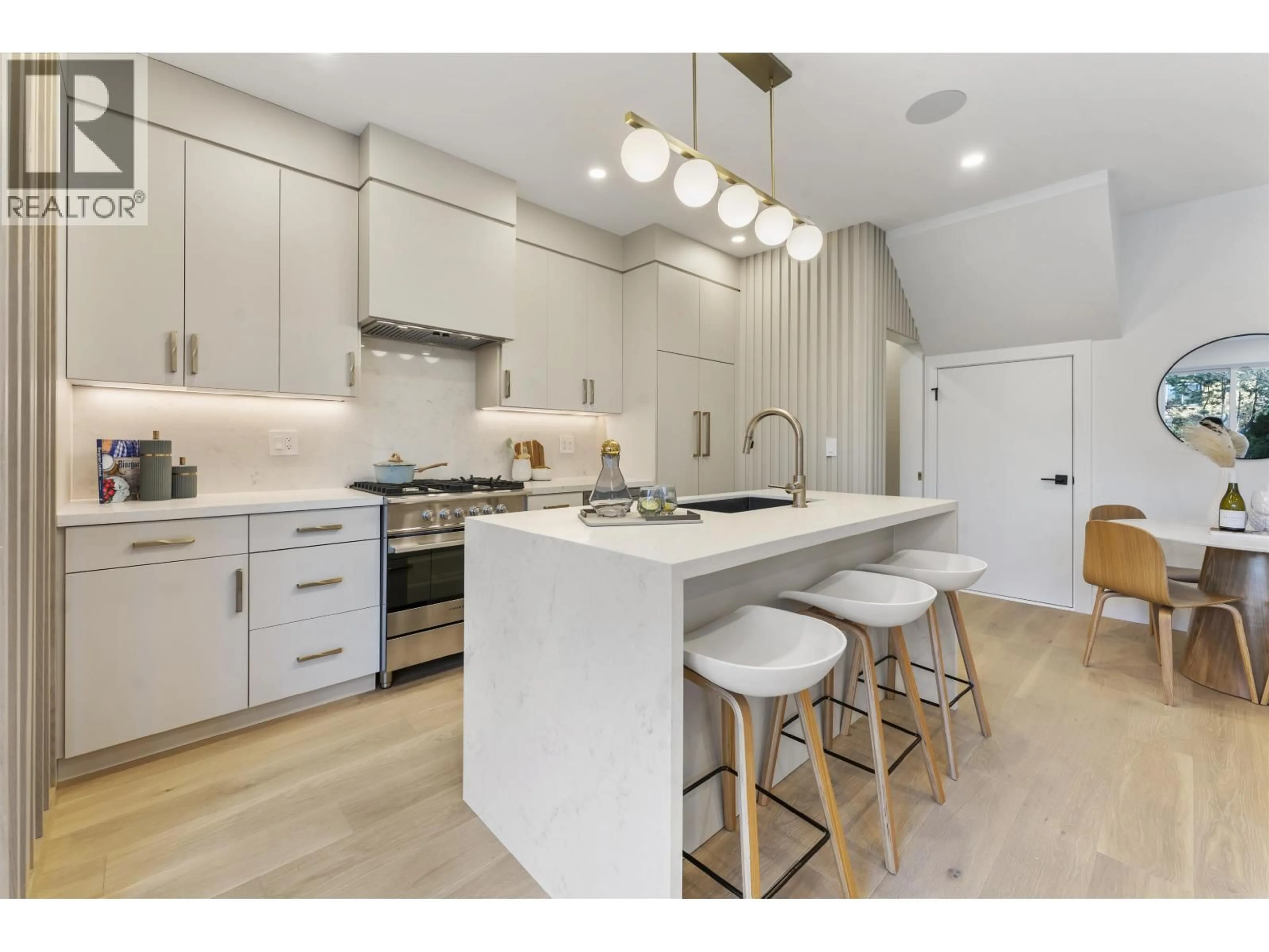Open concept kitchen, unknown for 1 - 2138 48TH AVENUE, Vancouver British Columbia V6M2P5
