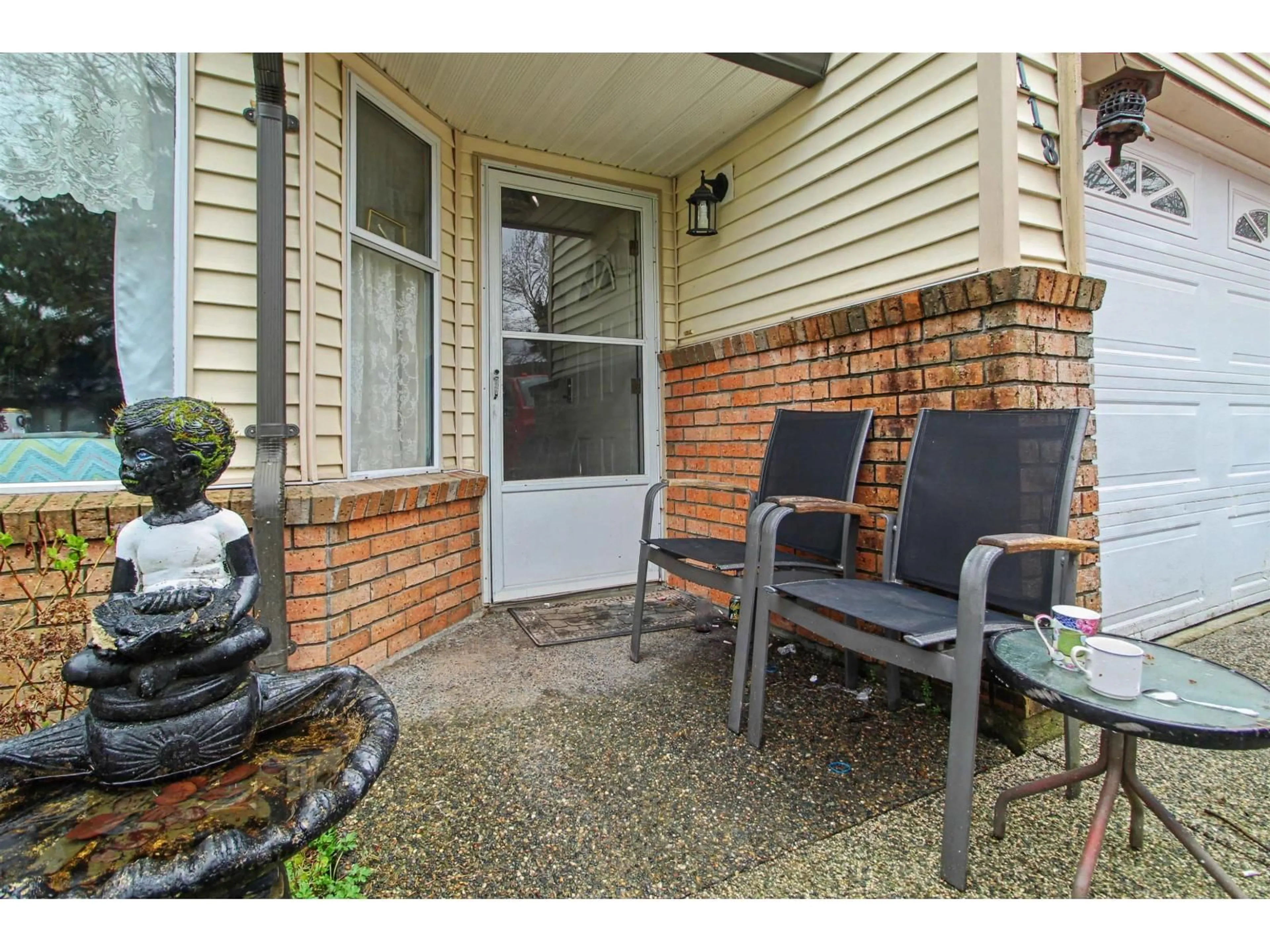 Patio, street for 118 - 6841 138 STREET, Surrey British Columbia V3W7T9