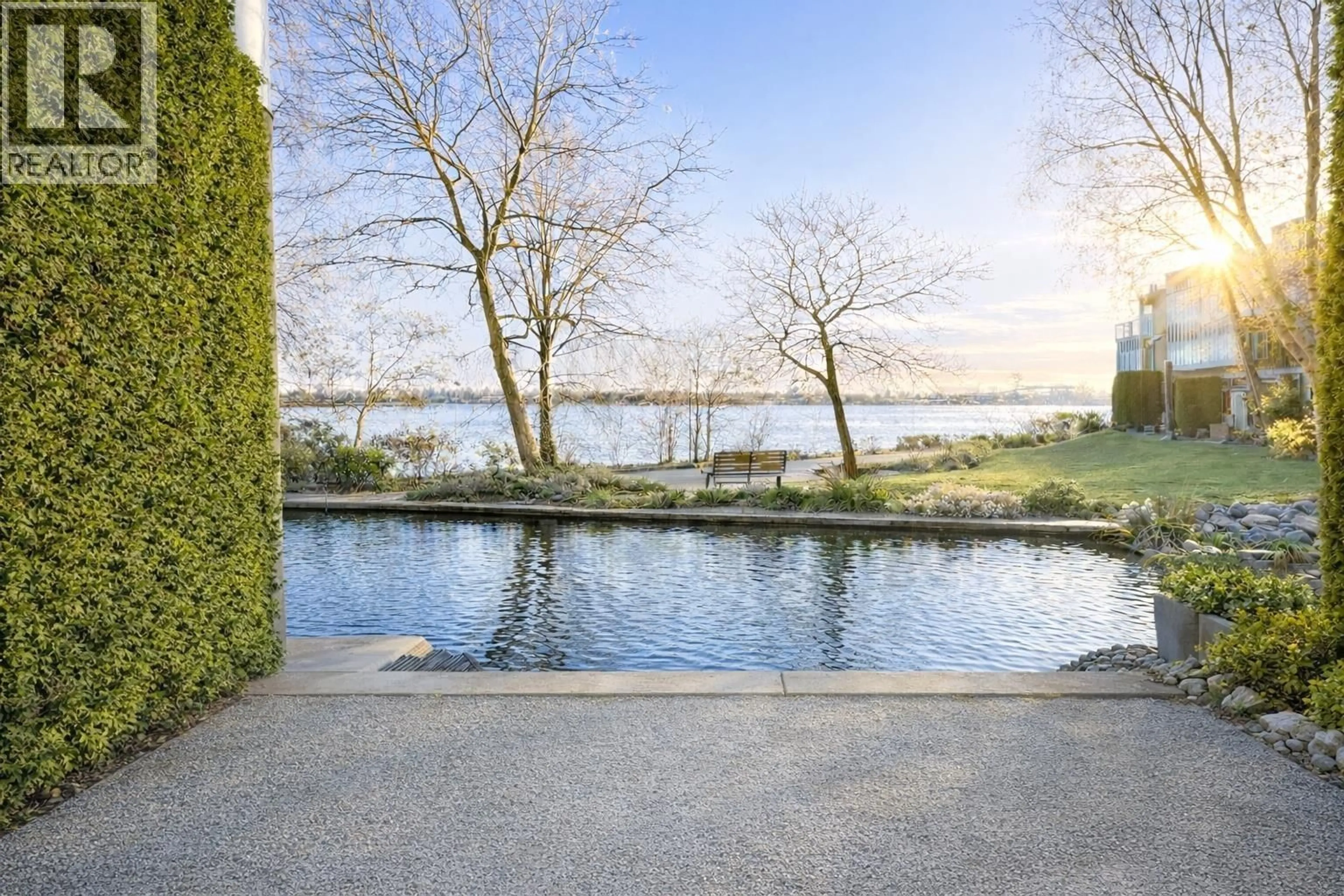 Pool for 2178 KENT AVENUE SOUTH, Vancouver British Columbia V5P4X2