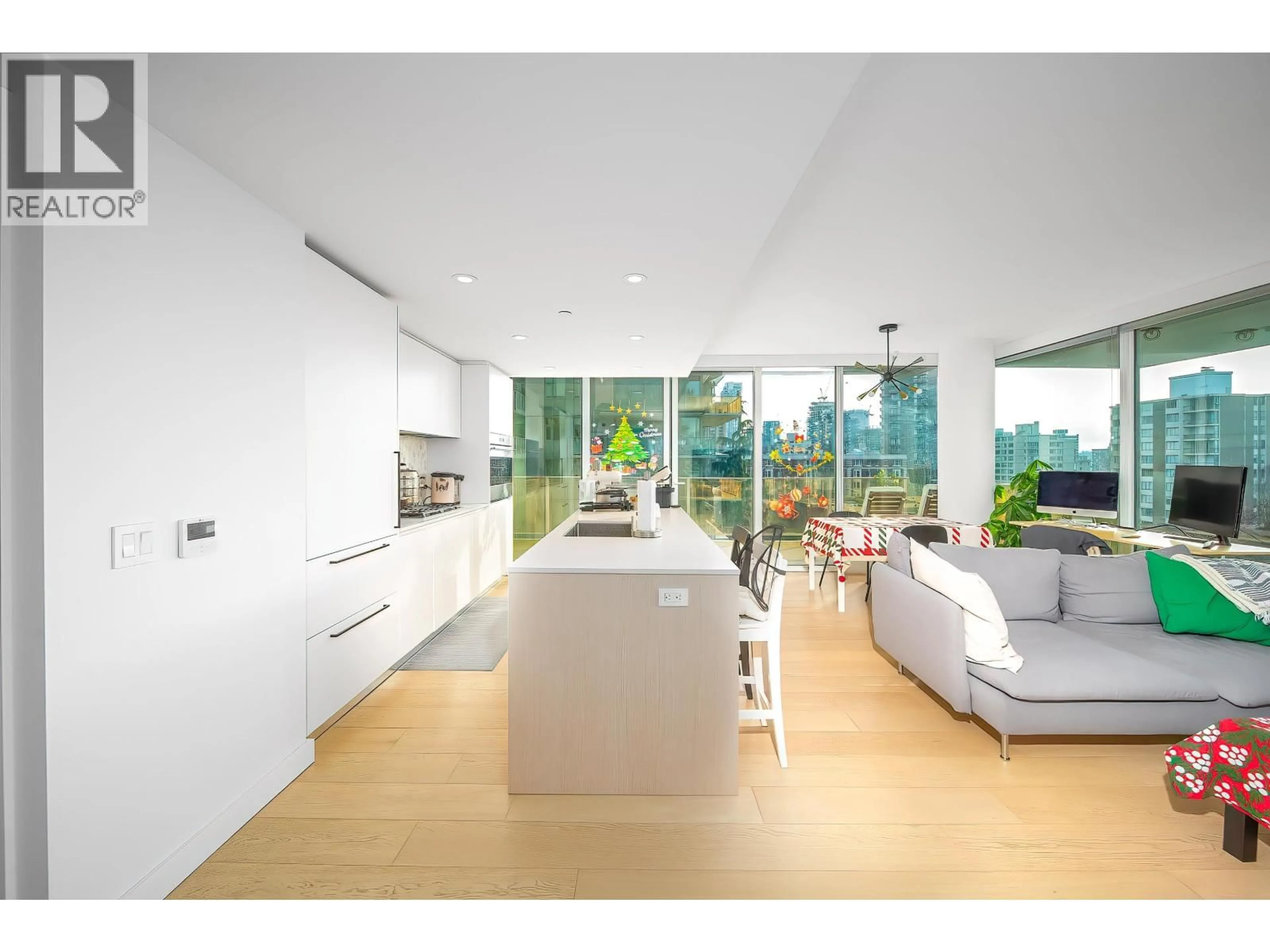 Open concept kitchen, unknown for 901 - 1180 BROUGHTON STREET, Vancouver British Columbia V6G2B1