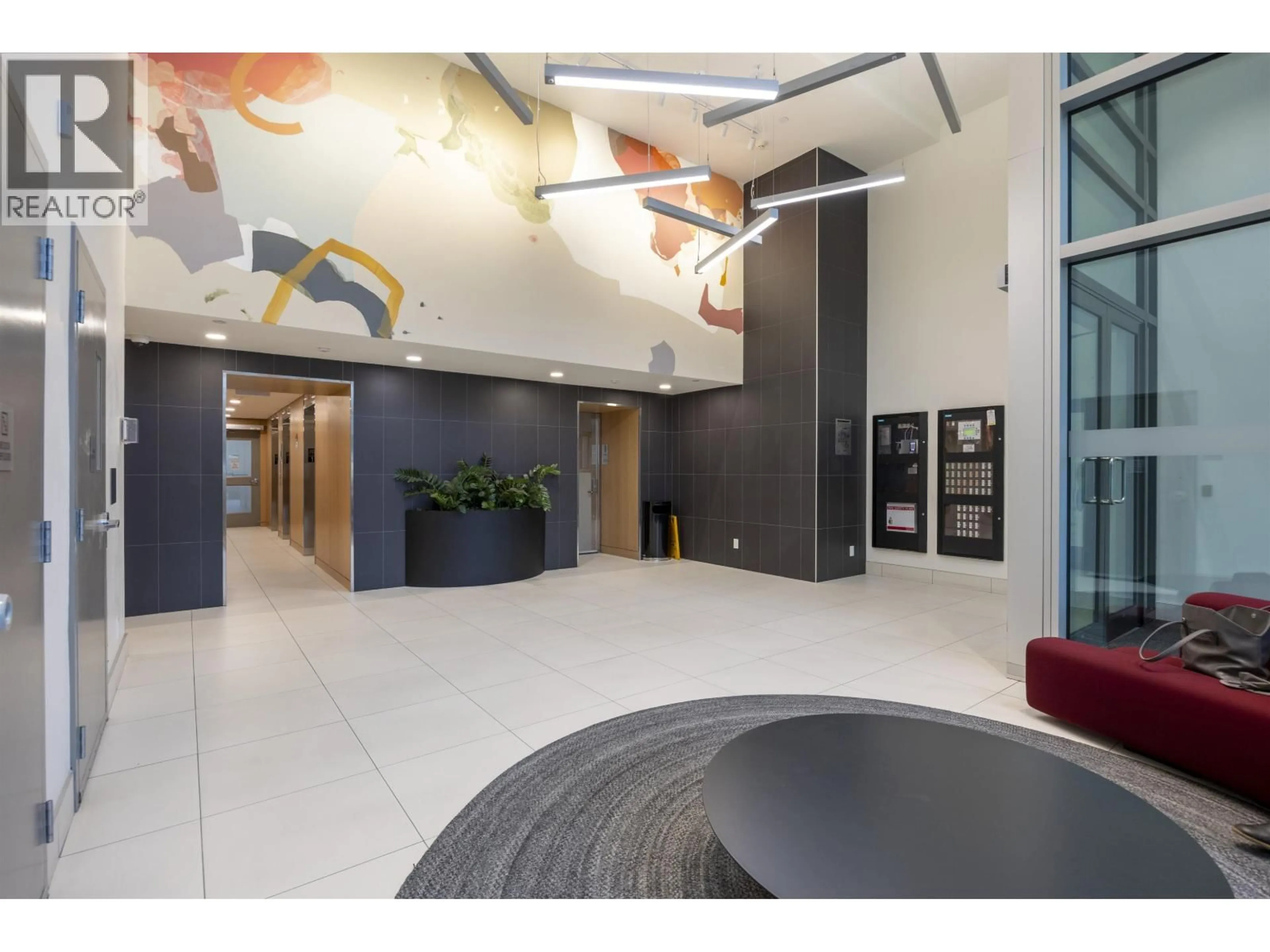 Indoor foyer for 1205 - 318 ALDERSON AVENUE, Coquitlam British Columbia V3K0J1