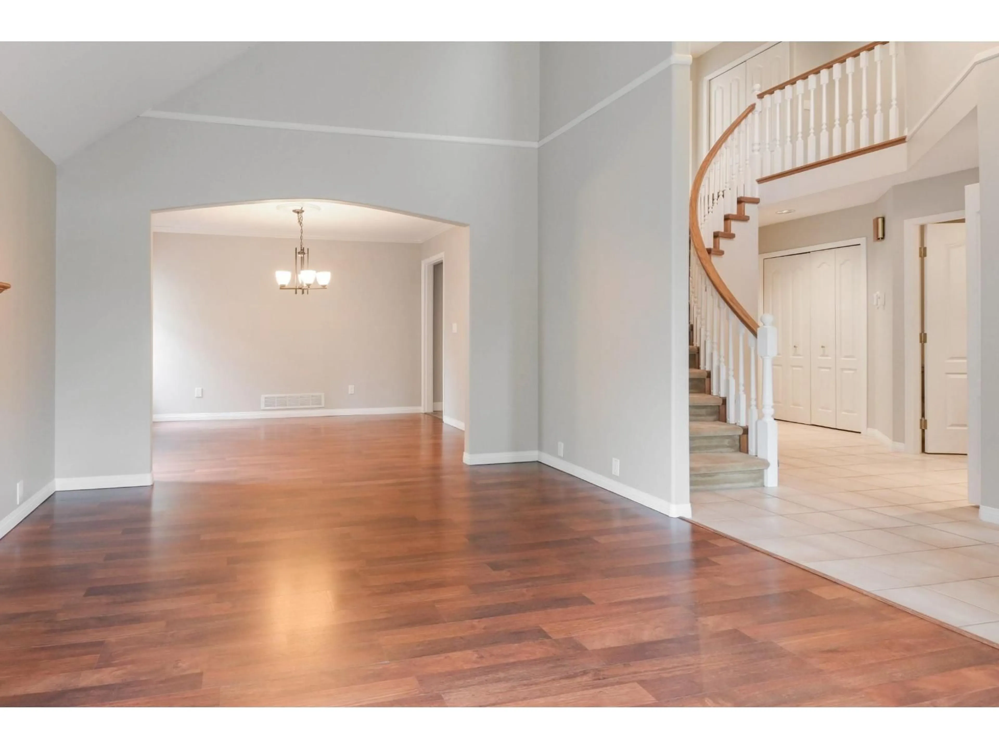 Unknown for 9740 210 STREET, Langley British Columbia V1M2P8